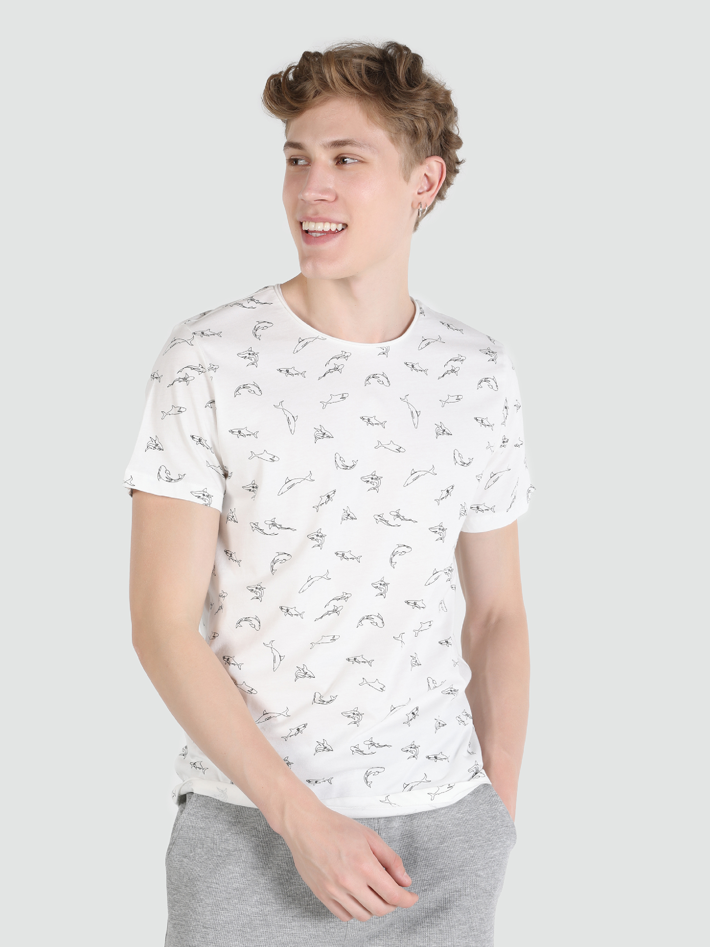 Afișați detalii pentru Regular Fit Round Neck Printed Tricou Alb Cu Mânecă Scurtă Pentru Bărbați