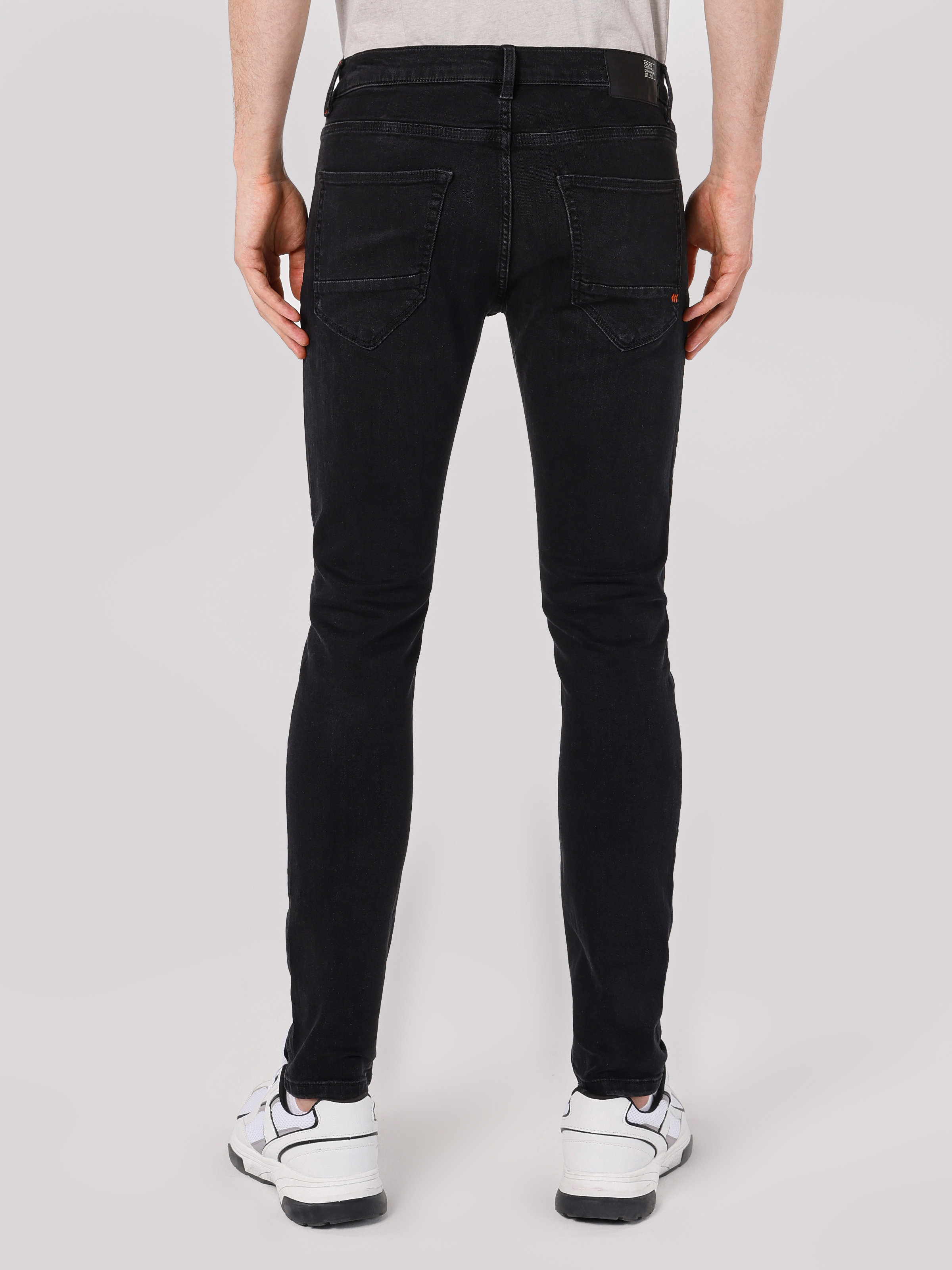 Afișați detalii pentru Pantaloni De Barbati Negru Skinny Fit 040 ALEX CL1064340