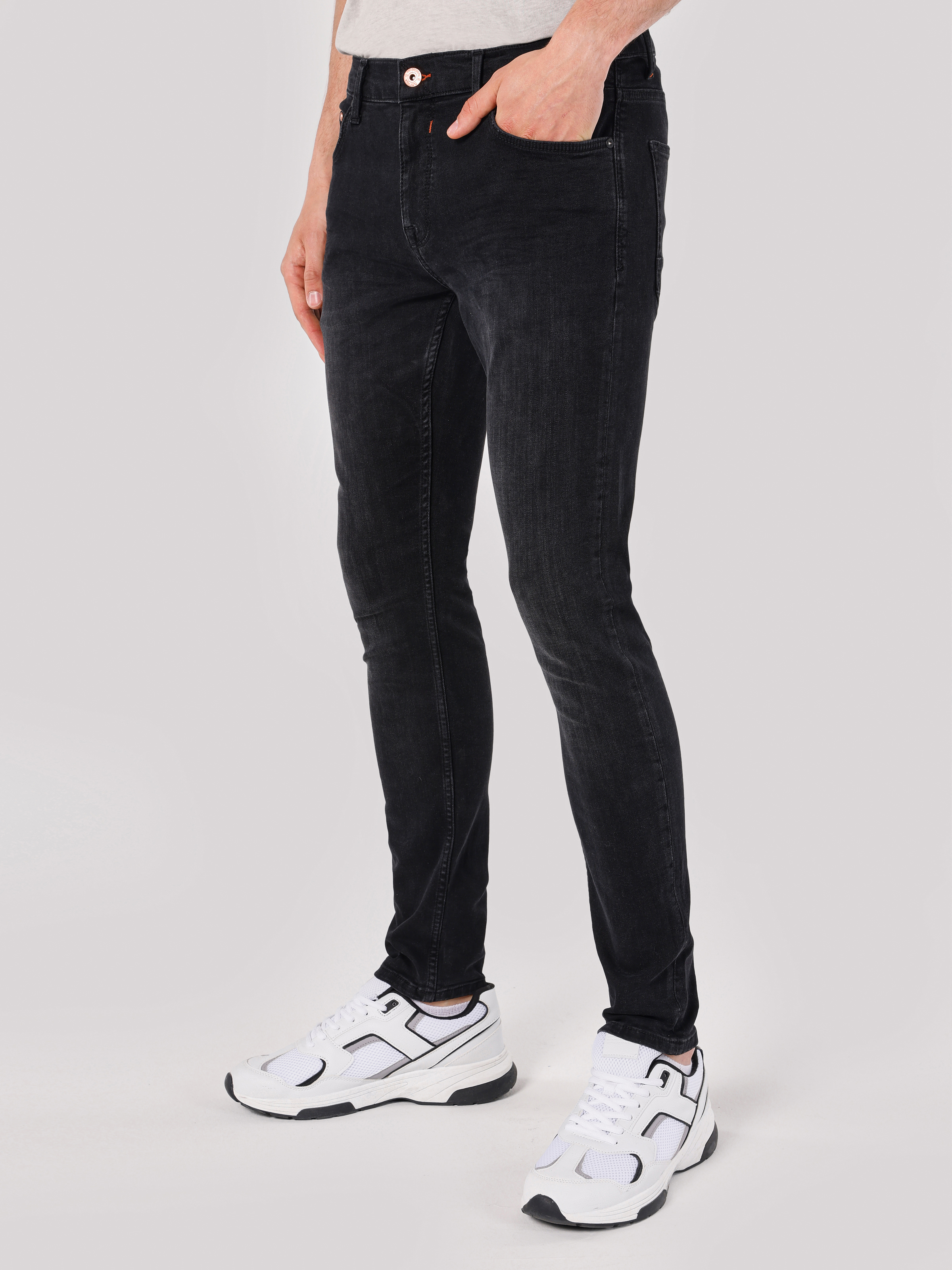 Afișați detalii pentru Pantaloni De Barbati Negru Skinny Fit 040 ALEX CL1064340