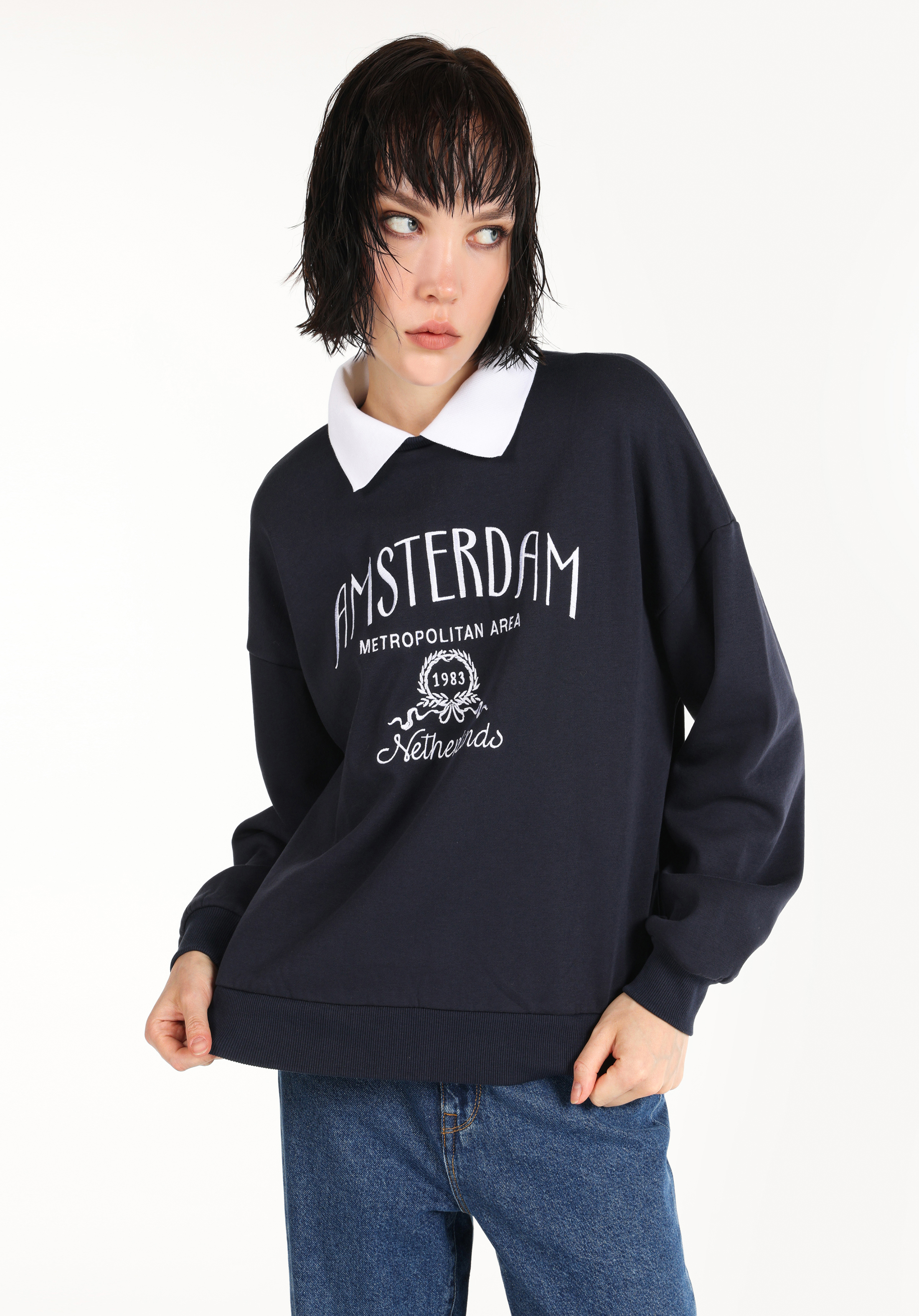 Afișați detalii pentru Regular Fit Polo Neck Brodat Hanorac Bleumarin Pentru Femei