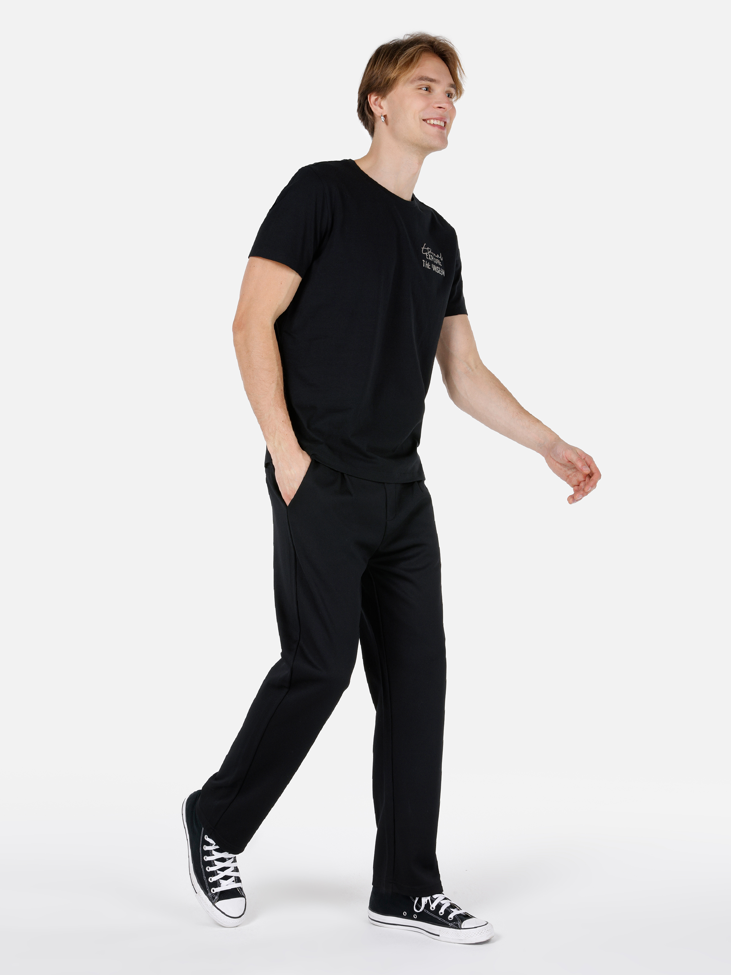 Afișați detalii pentru Pantaloni De Trening De Barbati Negru Regular Fit  CL1068130