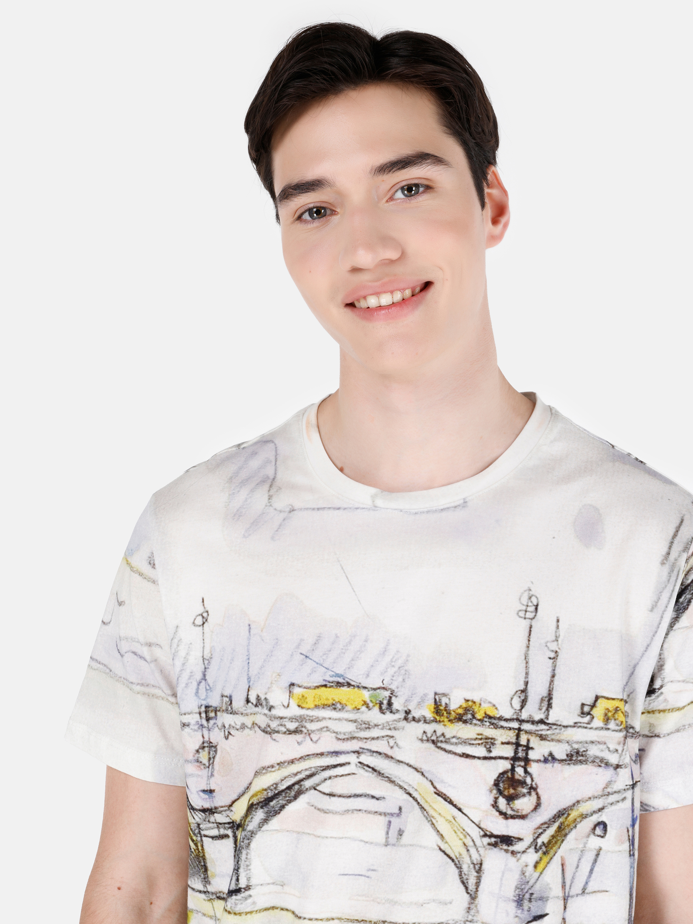 Afișați detalii pentru Regular Fit Round Neck Printed Tricou Multicolor Cu Mânecă Scurtă Pentru Bărbați