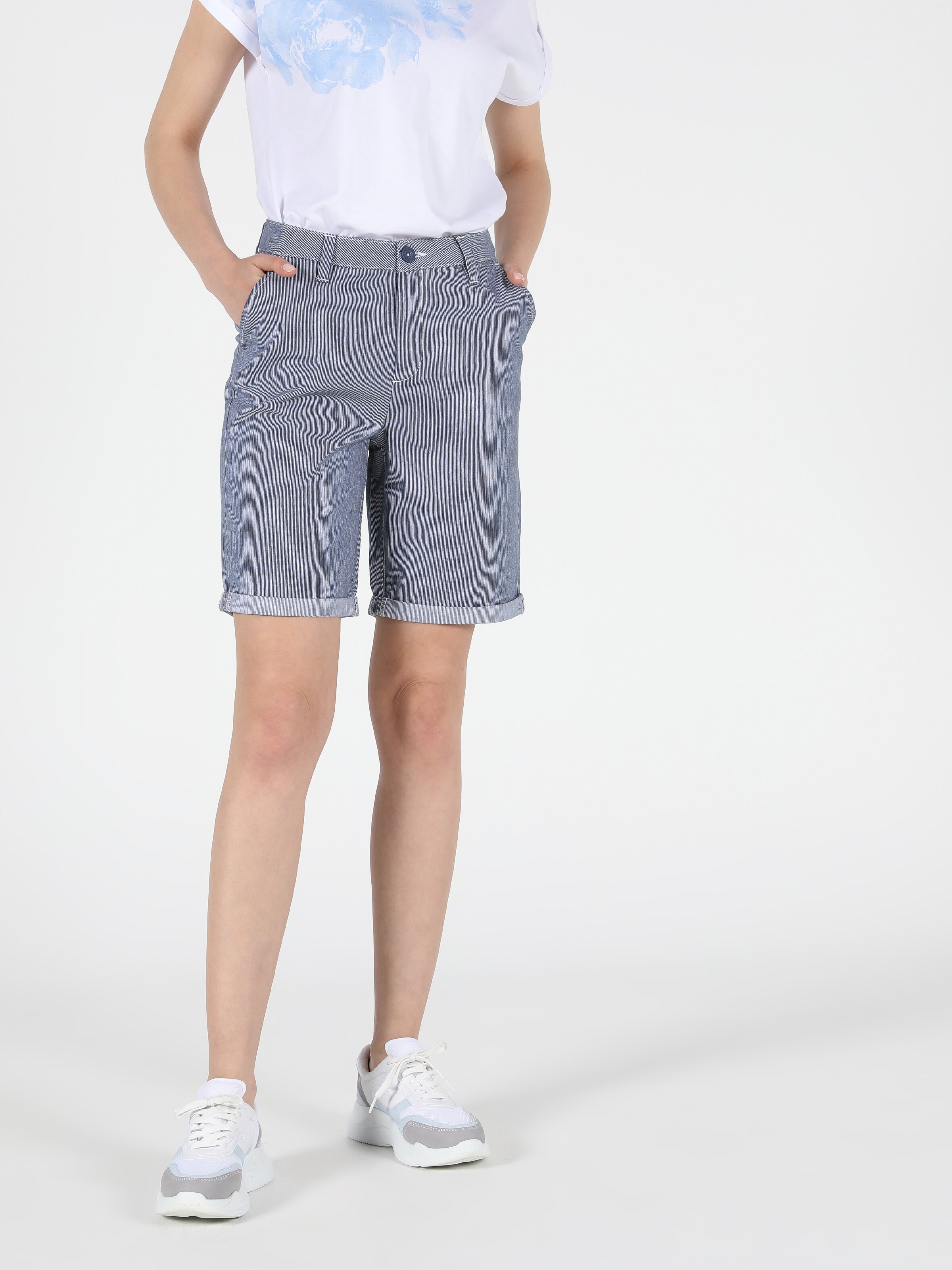 Afișați detalii pentru Short / Pantaloni Scurti De Dama  Slim Fit  Cl1048948