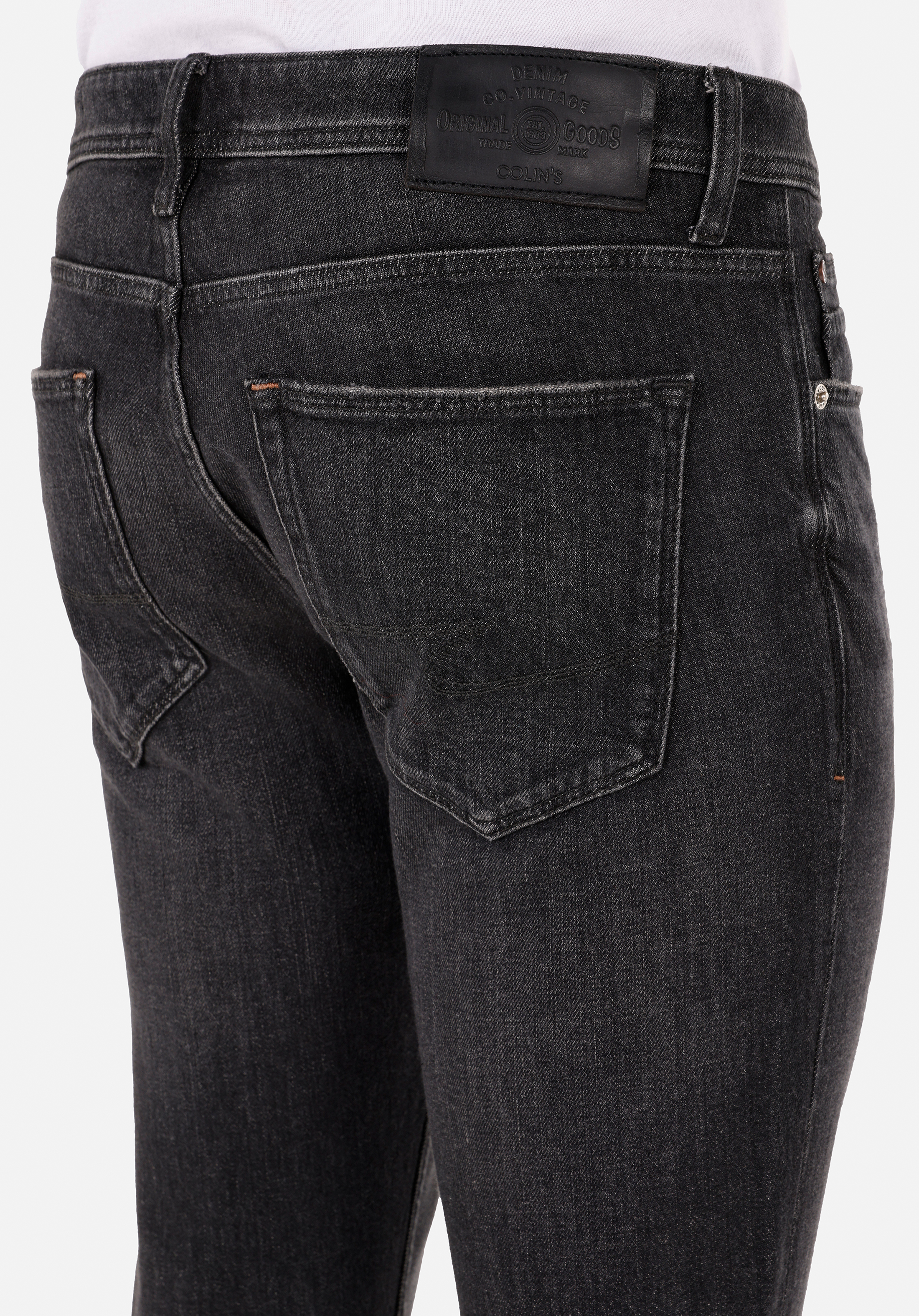 Afișați detalii pentru Pantaloni De Barbati Denim Straight Fit 044 KARL CL1071275