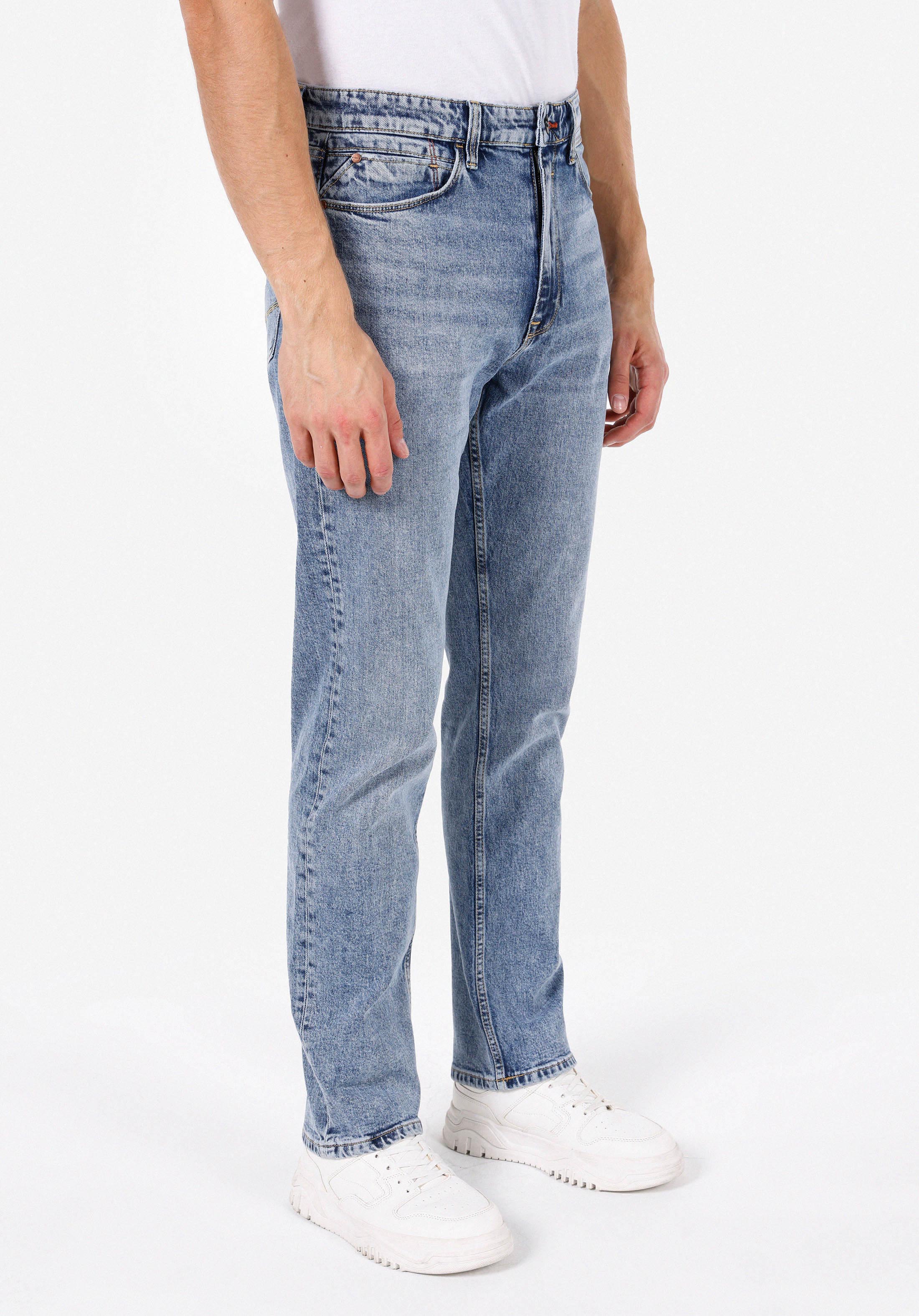 Afișați detalii pentru Pantaloni De Barbati Denim Slim Straight Fit 042 John Cl1072837