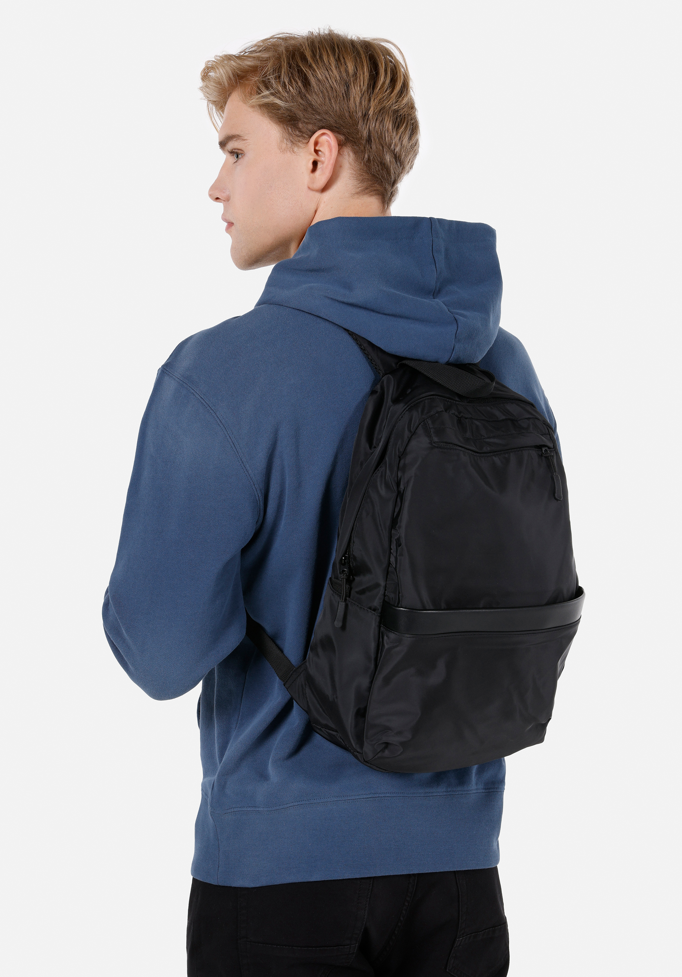 Afișați detalii pentru Geanta De Barbati Negru Modern Fit  Cl1070596