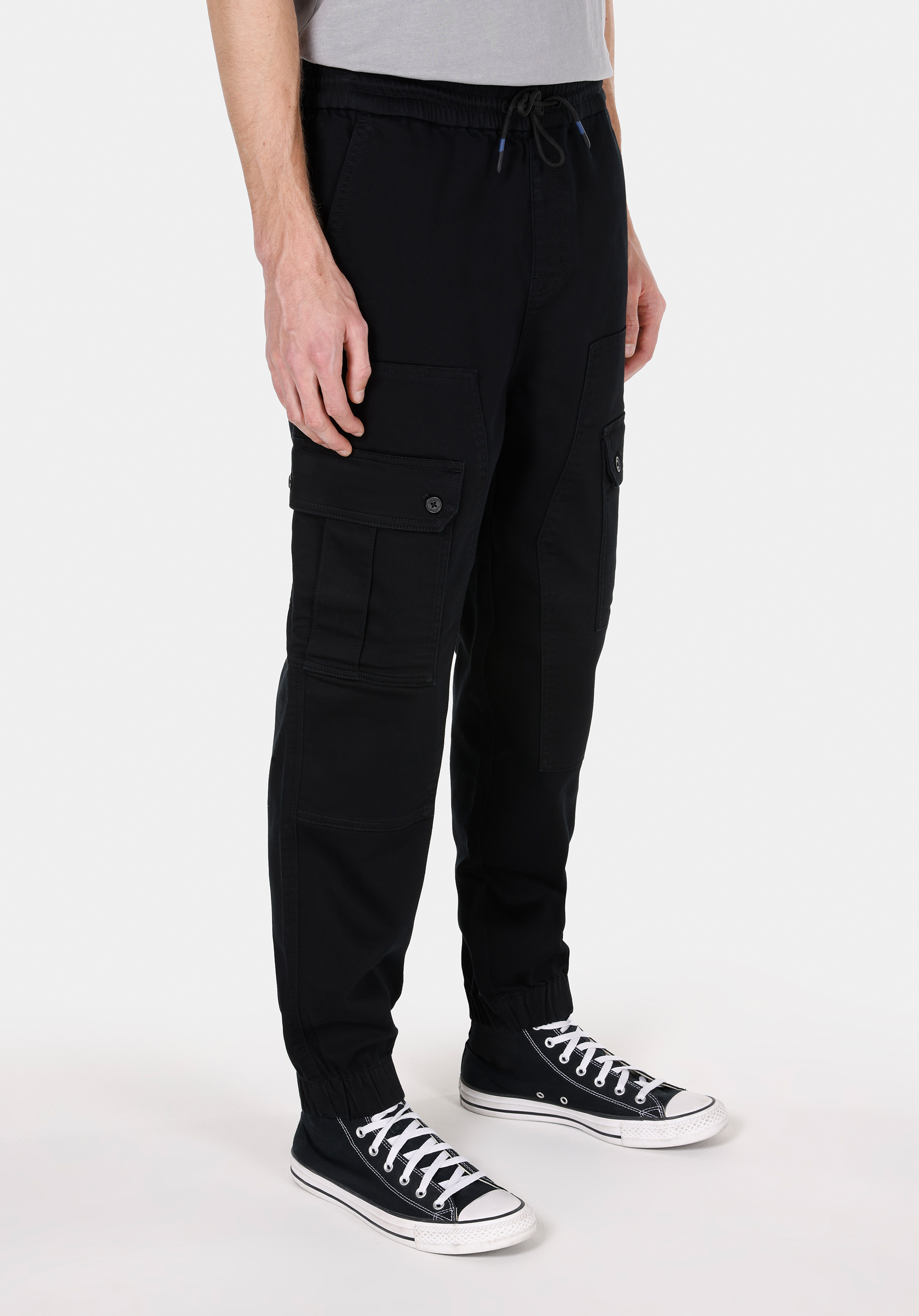 Afișați detalii pentru Pantaloni De Barbati Negru Slim Fit  CL1072471