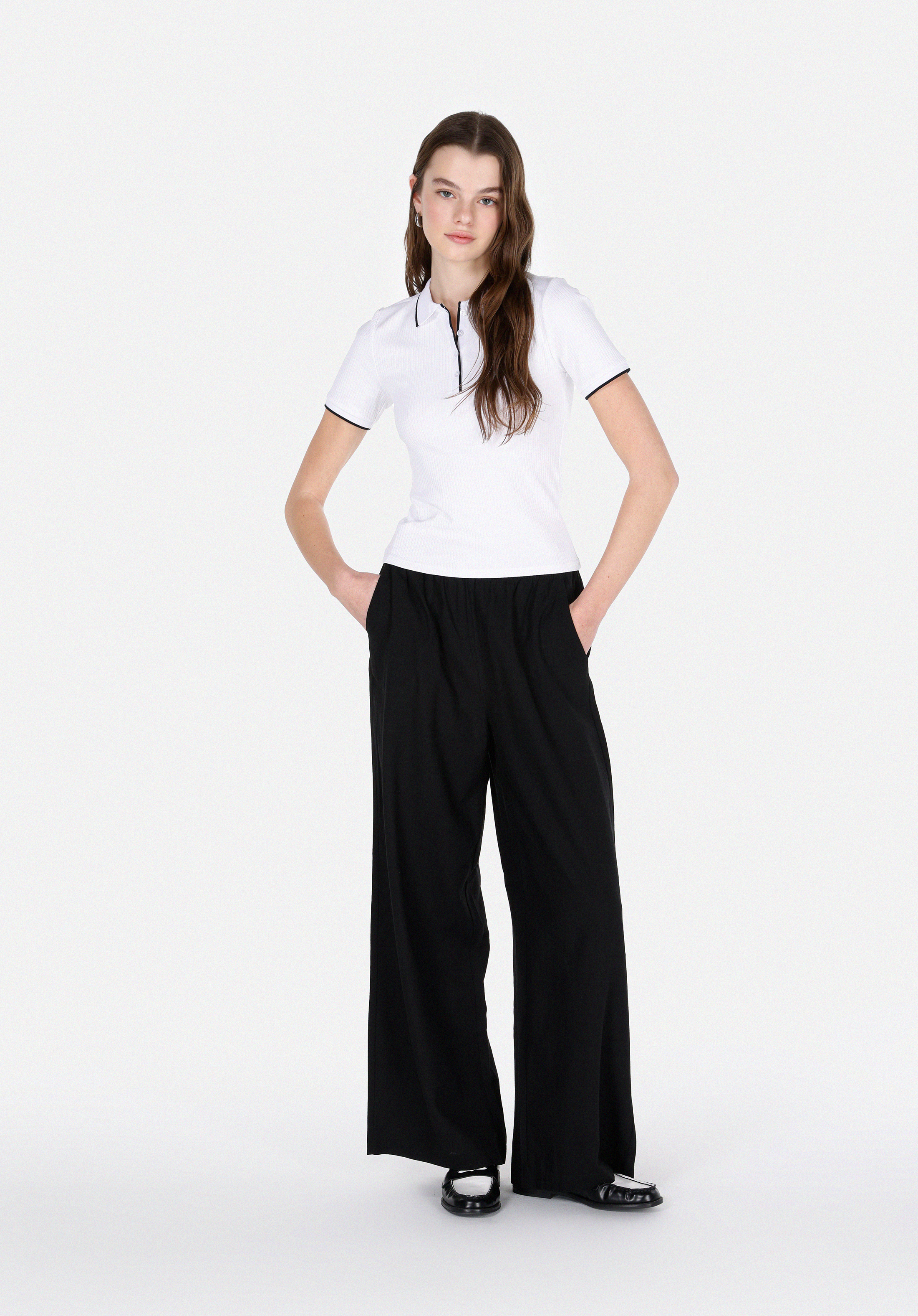 Afișați detalii pentru Tricou Polo Cu Maneca Scurta De Dama Alb Slim Fit  Cl1074585