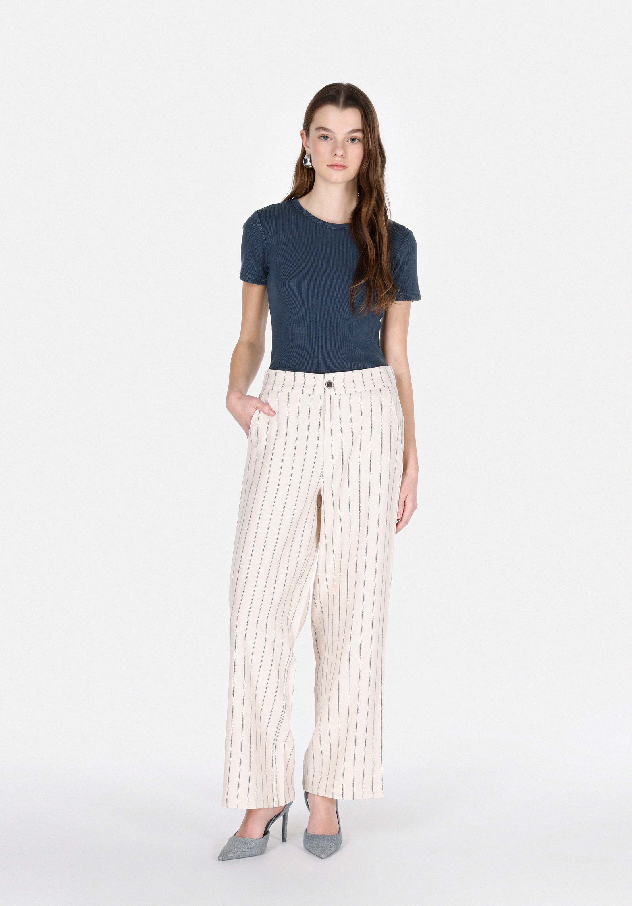 Afișați detalii pentru Pantaloni De Dama Ecru Regular Fit  Cl1074667