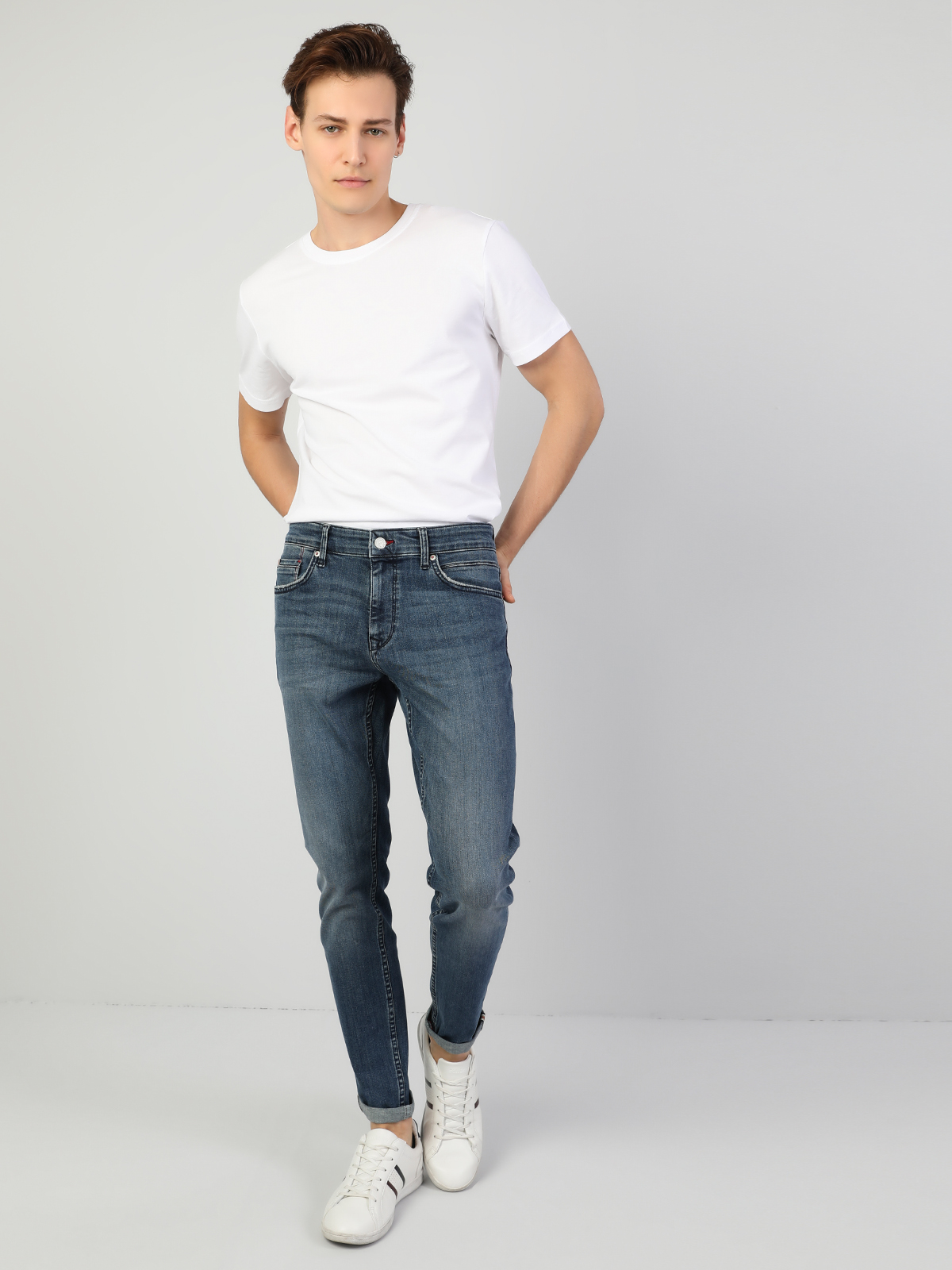 Afișați detalii pentru Pantaloni De Barbati Denim Slim Fit 041 Danny Cl1046617