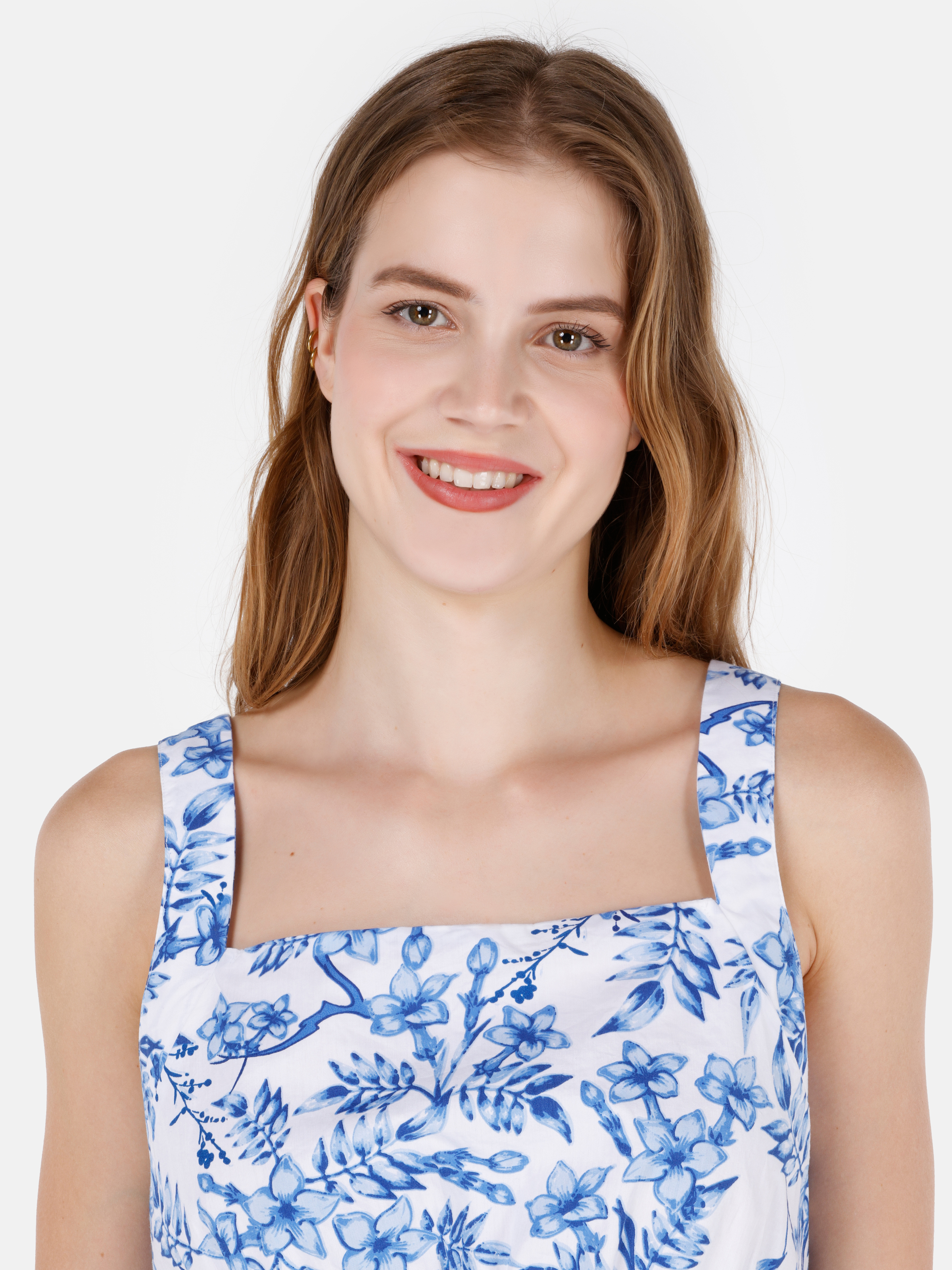 Afișați detalii pentru Slim Fit Square Collar Floral Cămașă Albă Fără Mâneci Pentru Femei