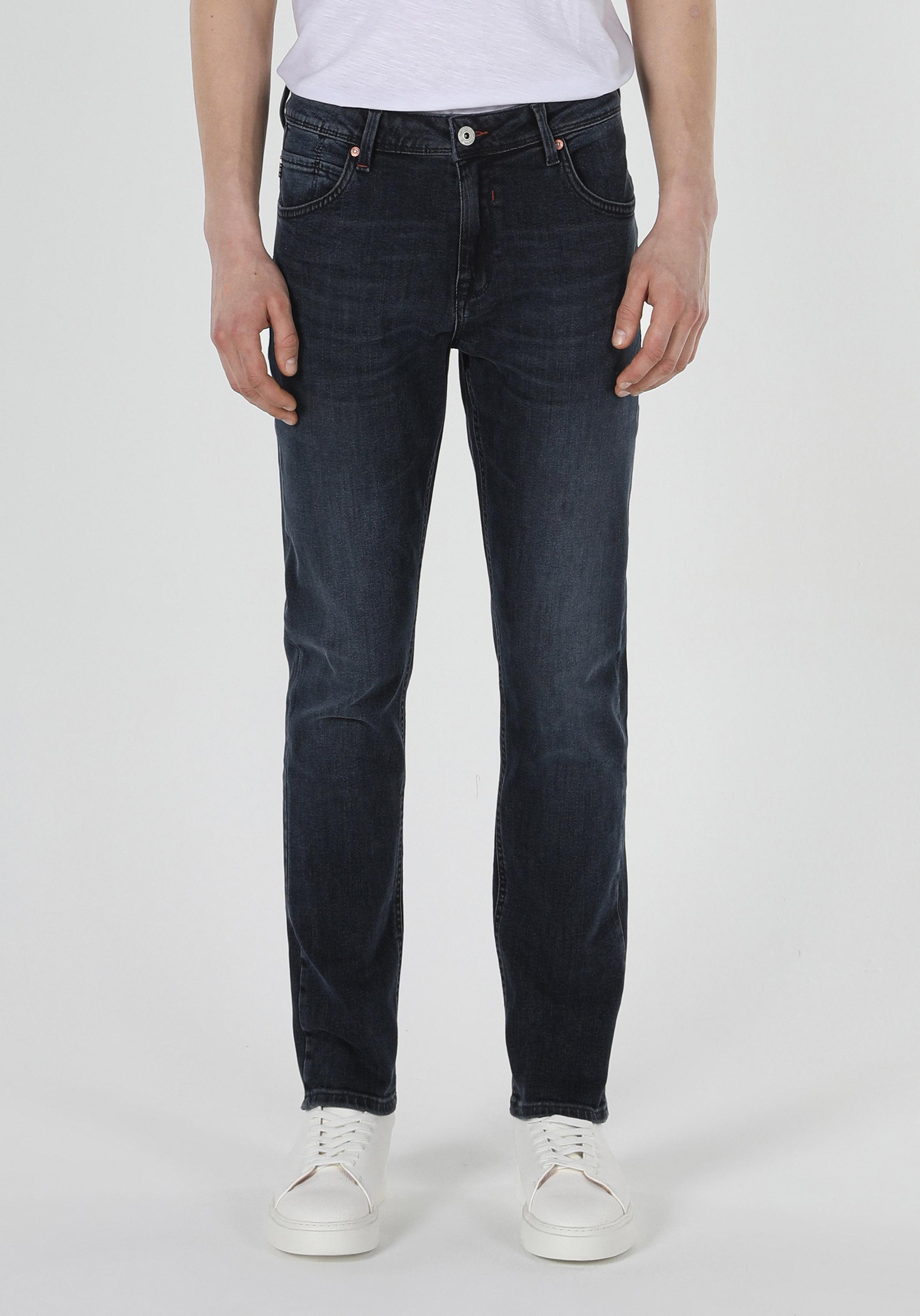 Afișați detalii pentru Pantaloni De Barbati Negru Regular Fit 067 Jack Cl1057882