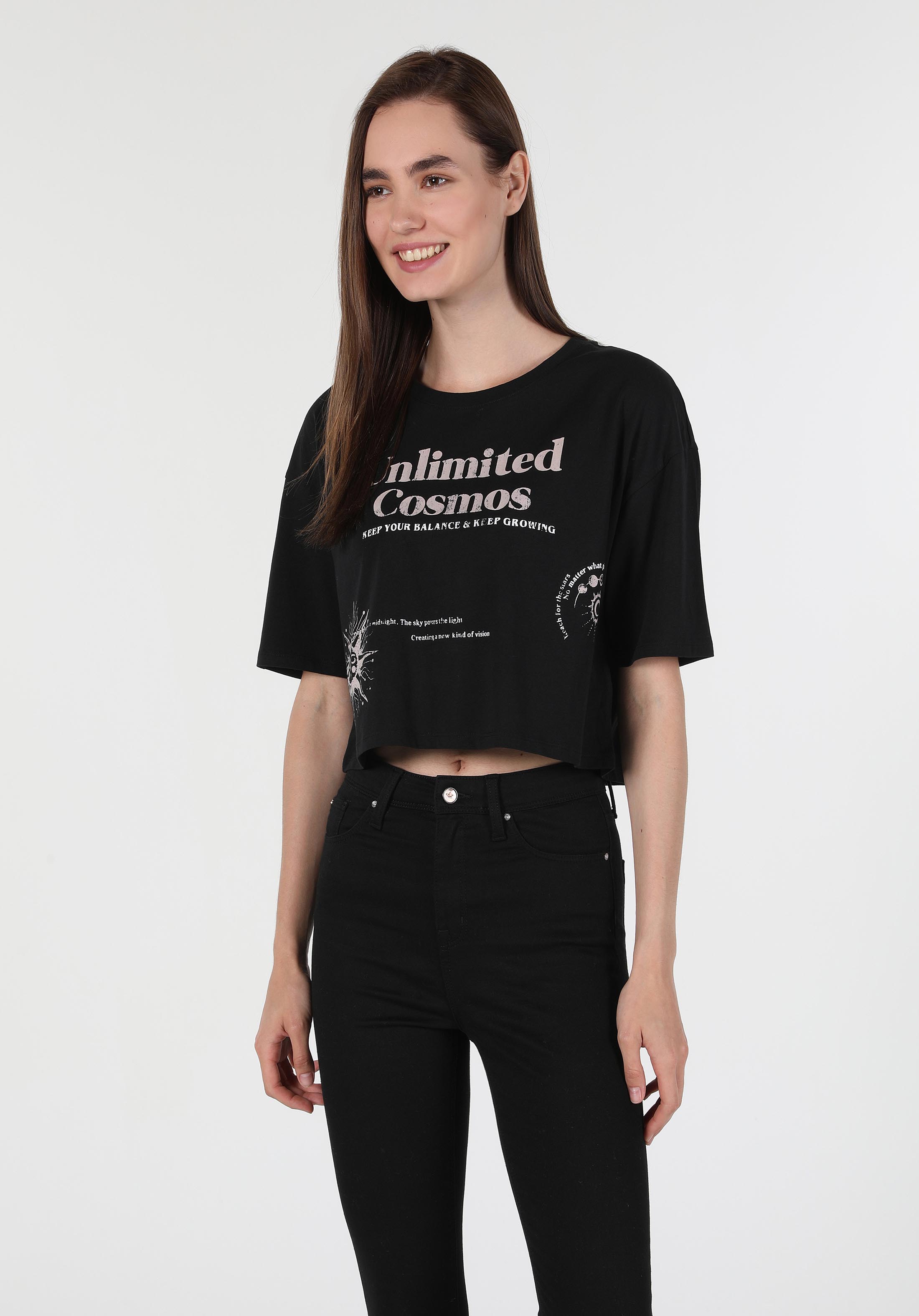 Afișați detalii pentru Tricou Cu Maneca Scurta De Dama Negru   Cl1060188