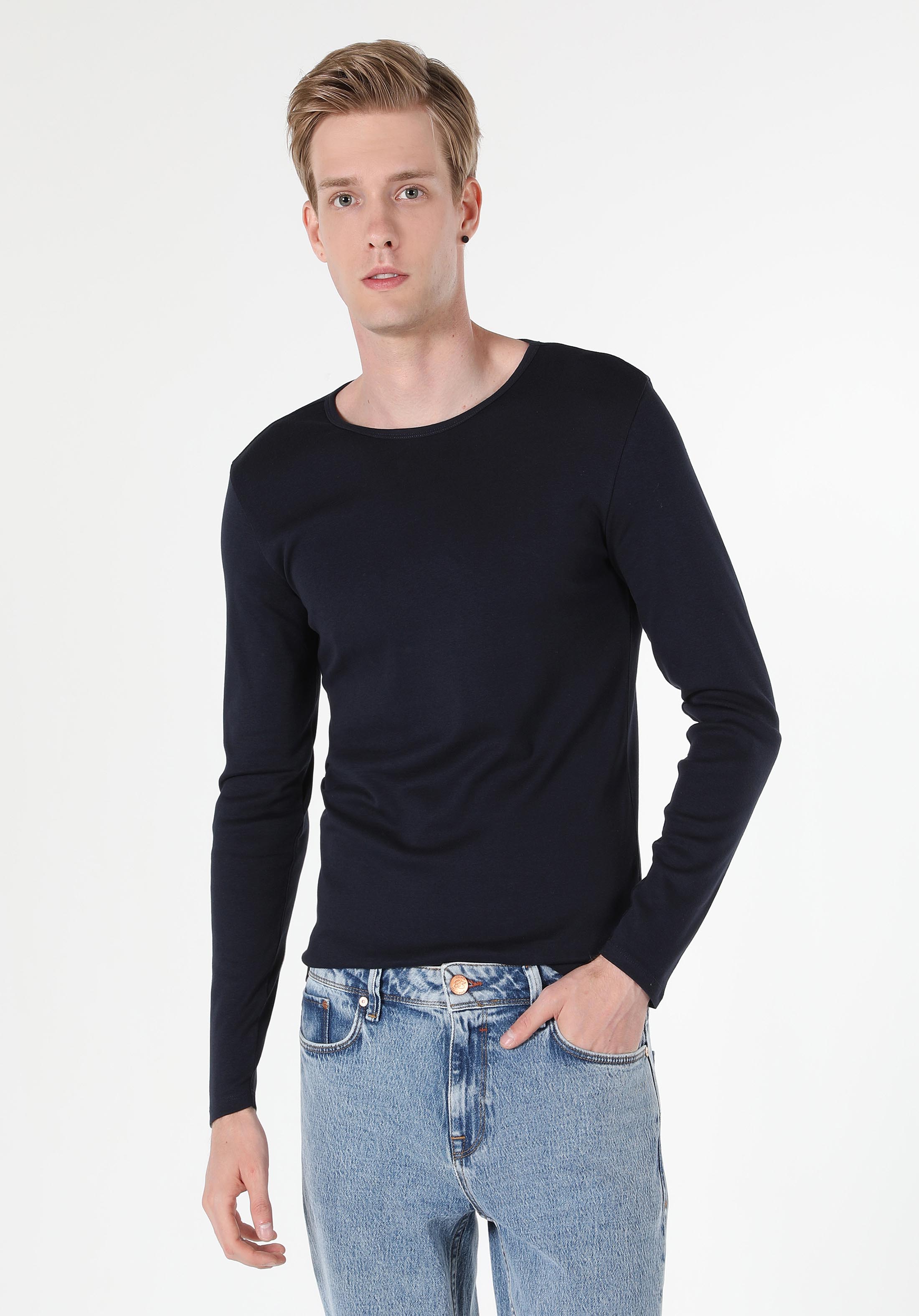 Afișați detalii pentru Tricou Cu Maneca Lunga De Barbati Albastru Marin Slim Fit  Cl1051052