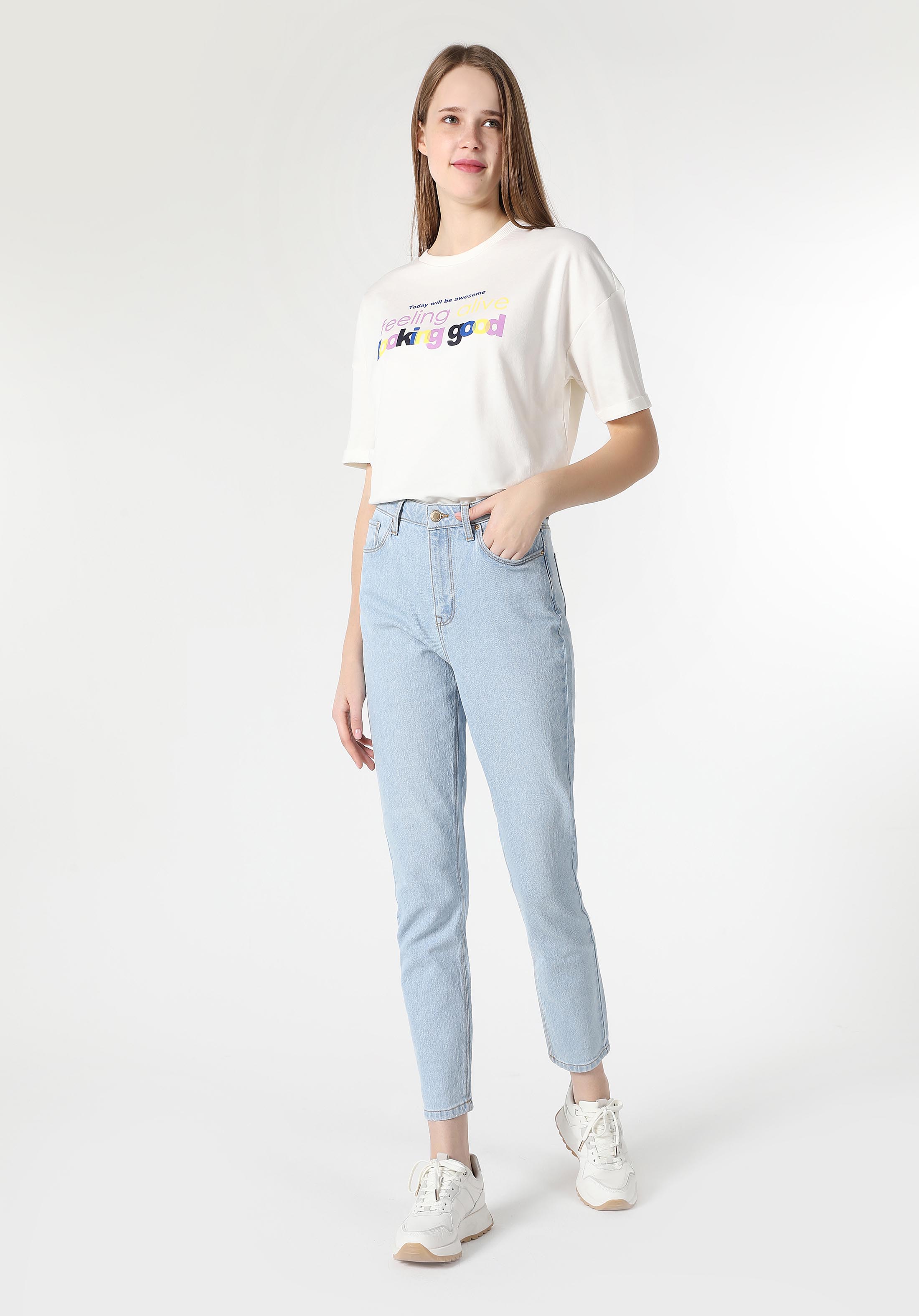 Afișați detalii pentru Pantaloni De Dama Albastru Mom Fit 896  Maria Cl1059104