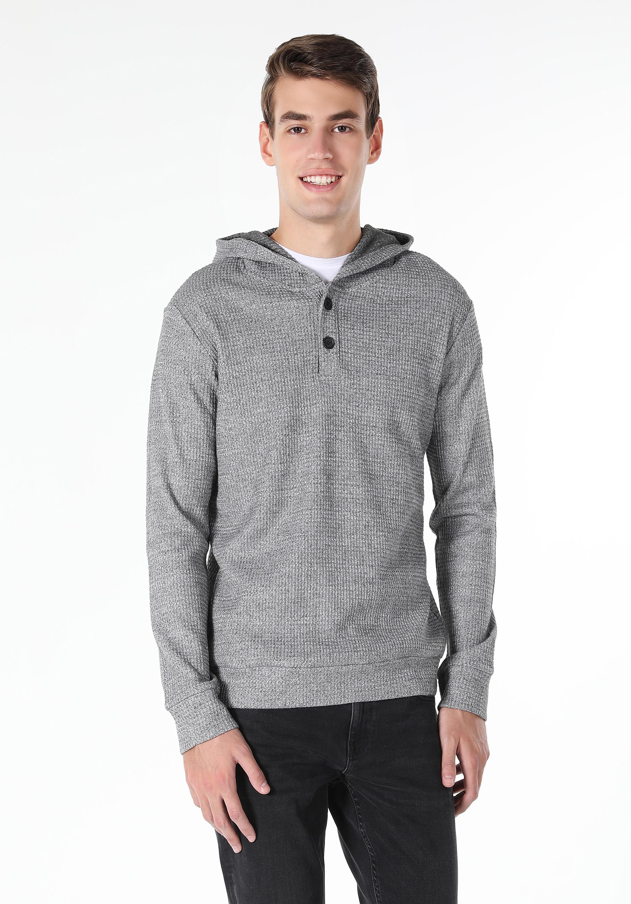 Afișați detalii pentru Tricou Cu Maneca Lunga De Barbati Gri Regular Fit  Cl1056911