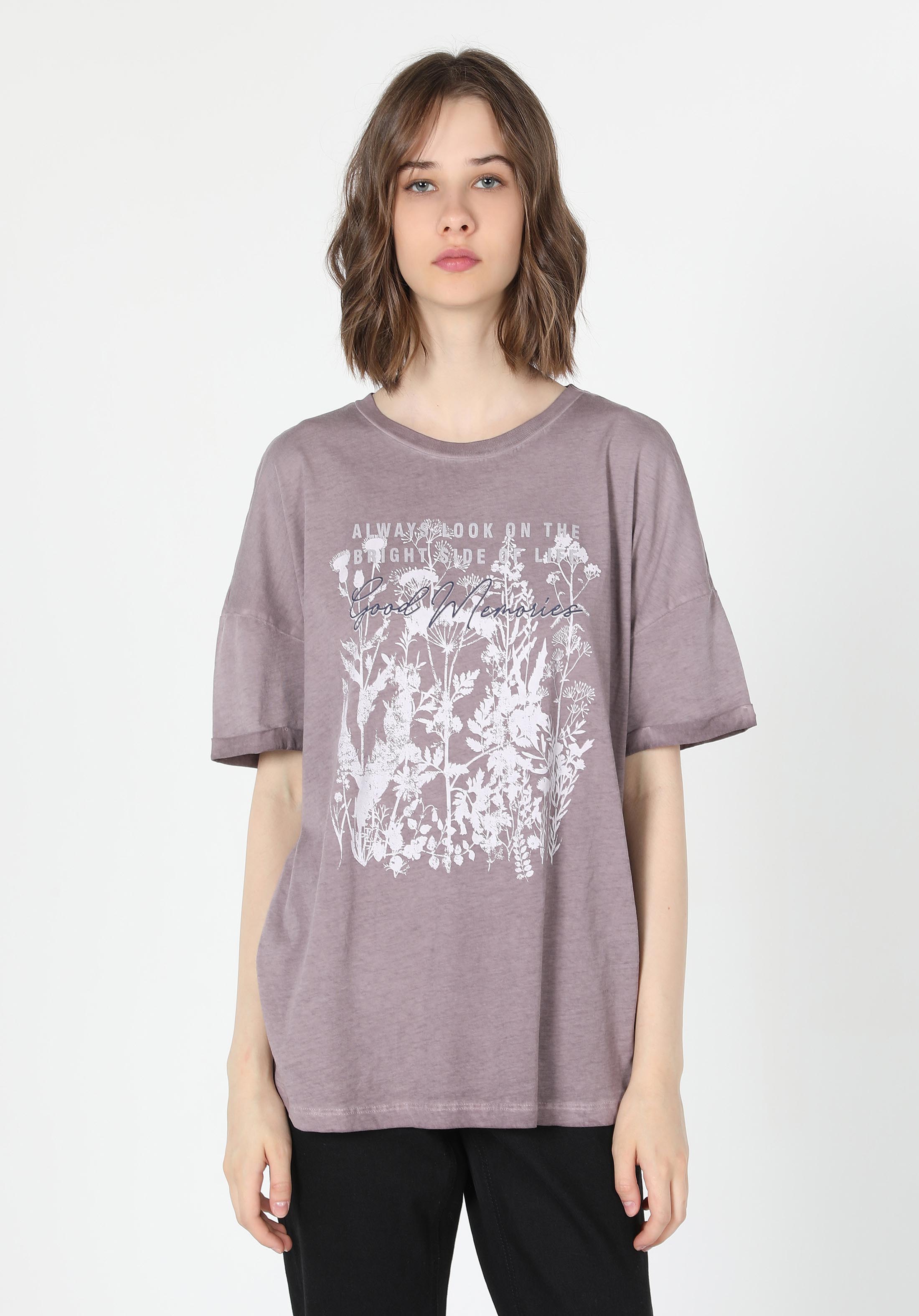 Afișați detalii pentru Tricou Cu Maneca Scurta De Dama Bej   Cl1060578