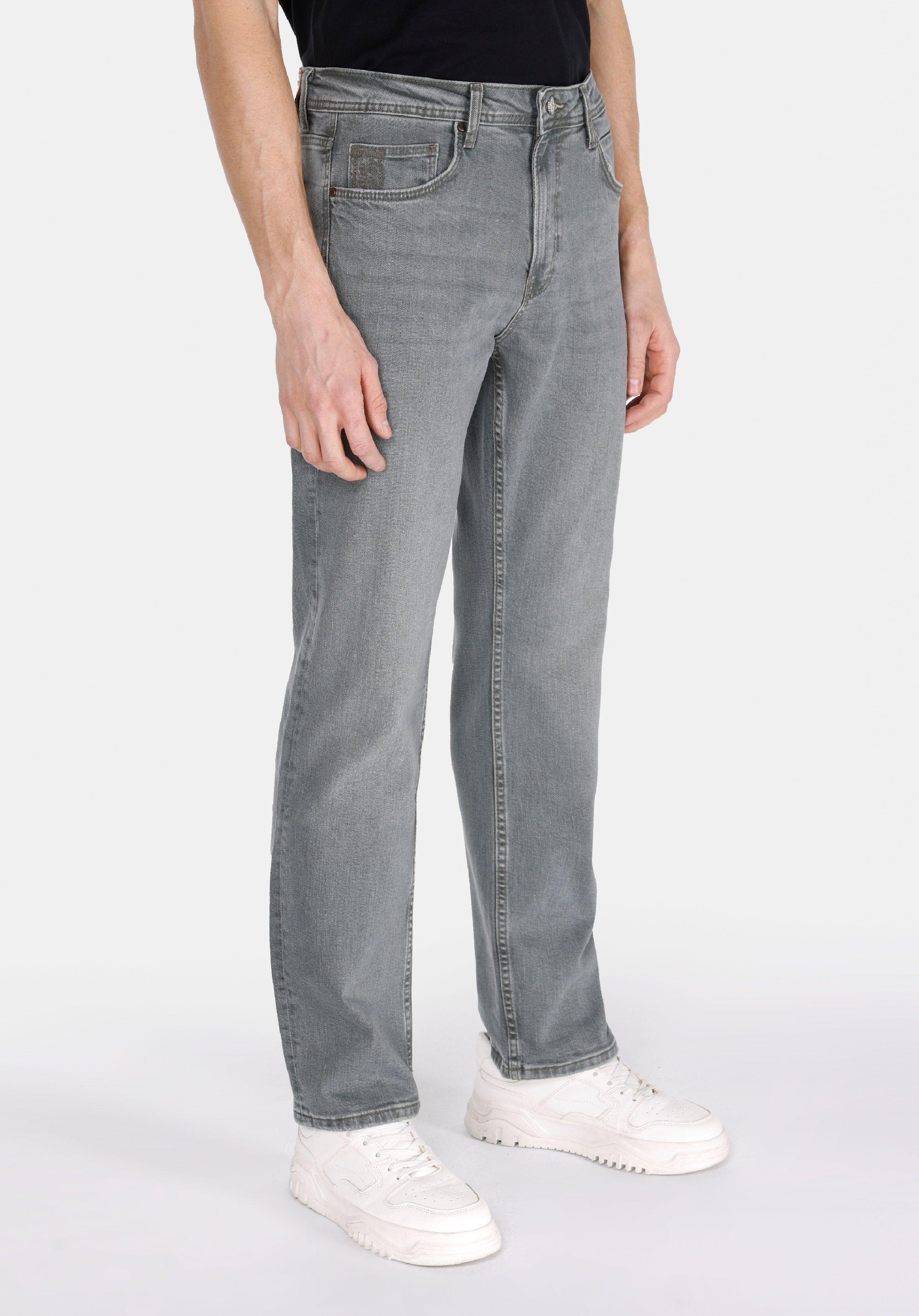 Afișați detalii pentru Pantaloni De Barbati Negru Regular Fit 045 David Cl1073397