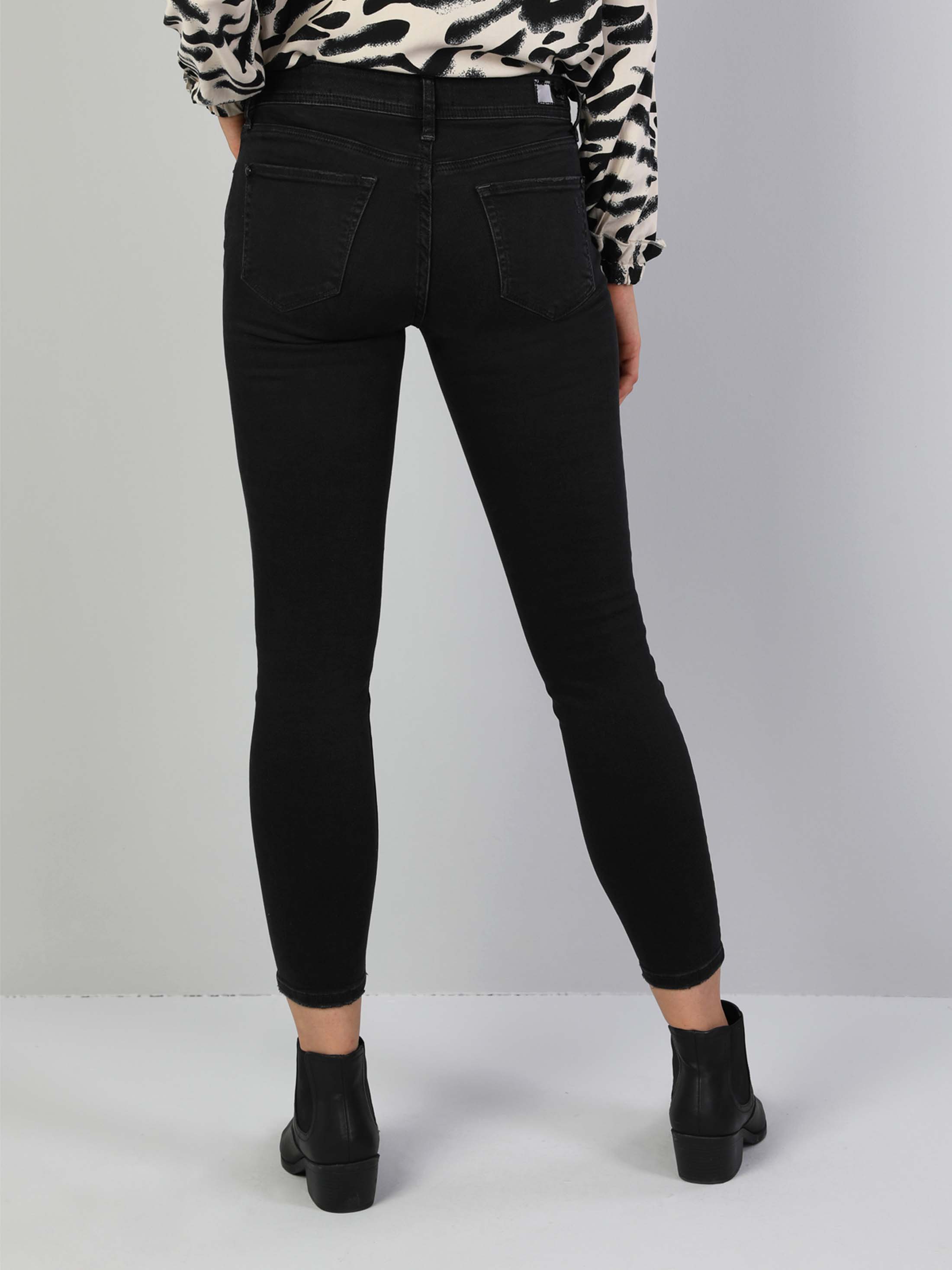 Afișați detalii pentru Pantaloni De Dama Negru Super Slim Fit 759 Lara Cl1046989