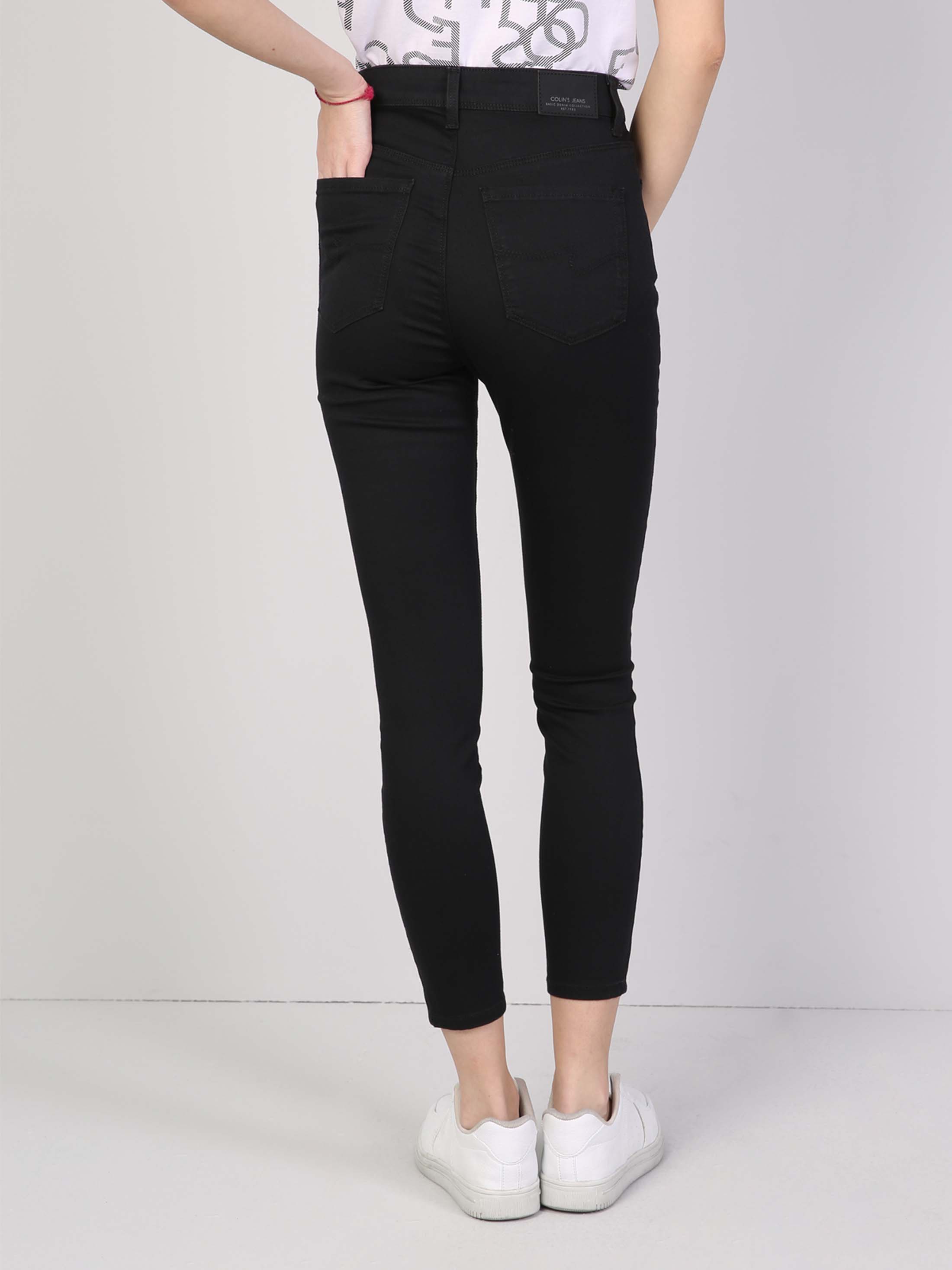 Afișați detalii pentru Pantaloni De Dama Negru Super Slim Fit 760 Diana Cl1034597