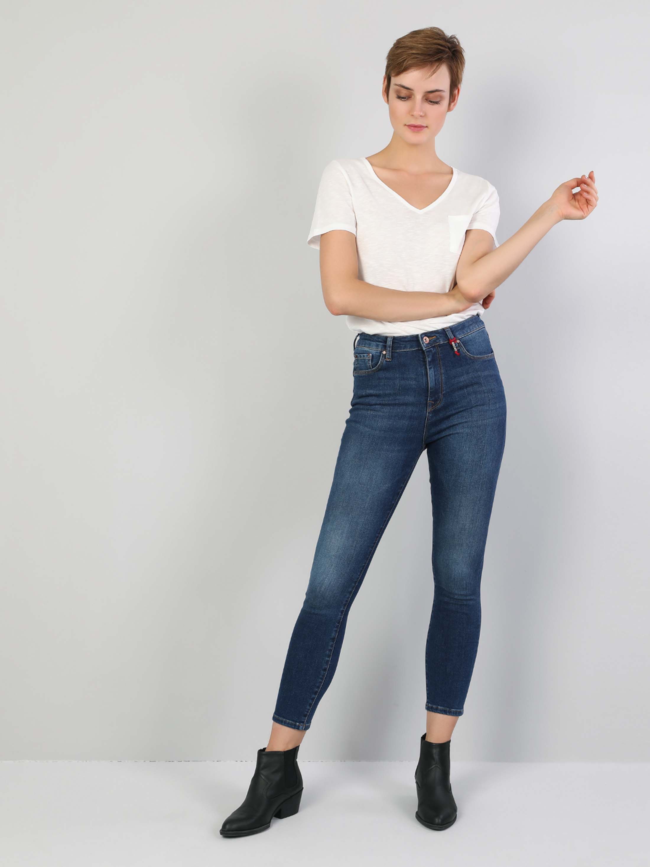 Afișați detalii pentru Pantaloni De Dama Albastru Super Slim Fit 760 Diana Cl1047038