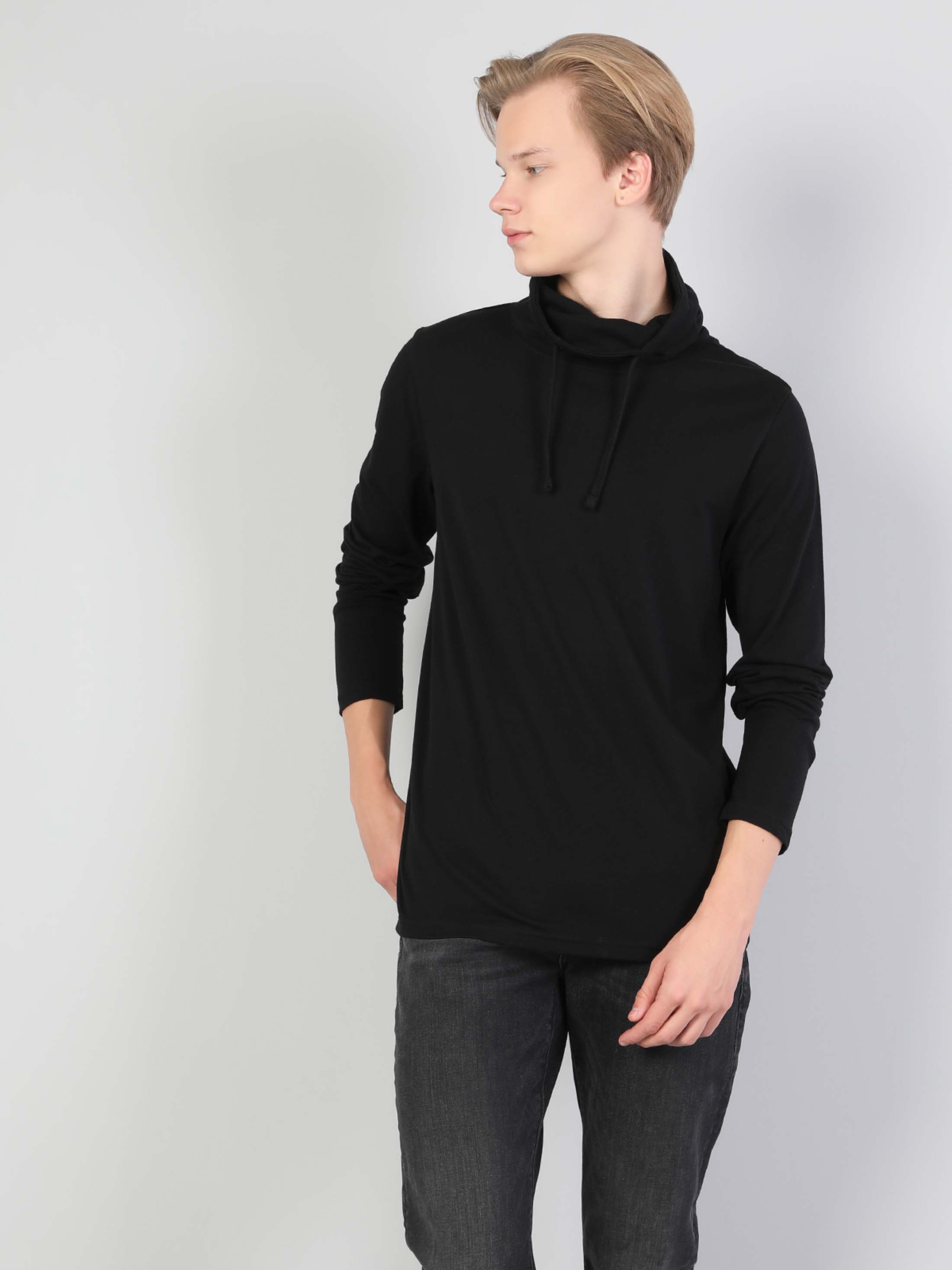 Afișați detalii pentru Regular Fit Half Turtleneck Tricou Negru Cu Mânecă Lungă Pentru Bărbați