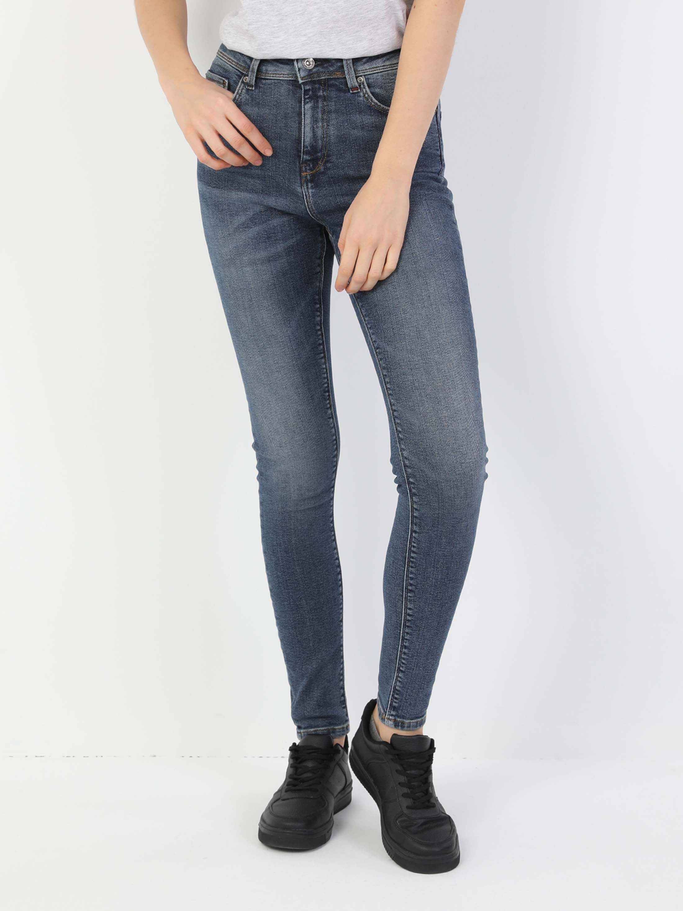 Afișați detalii pentru Pantaloni De Dama Denim Super Slim Fit 760 Diana Cl1041679