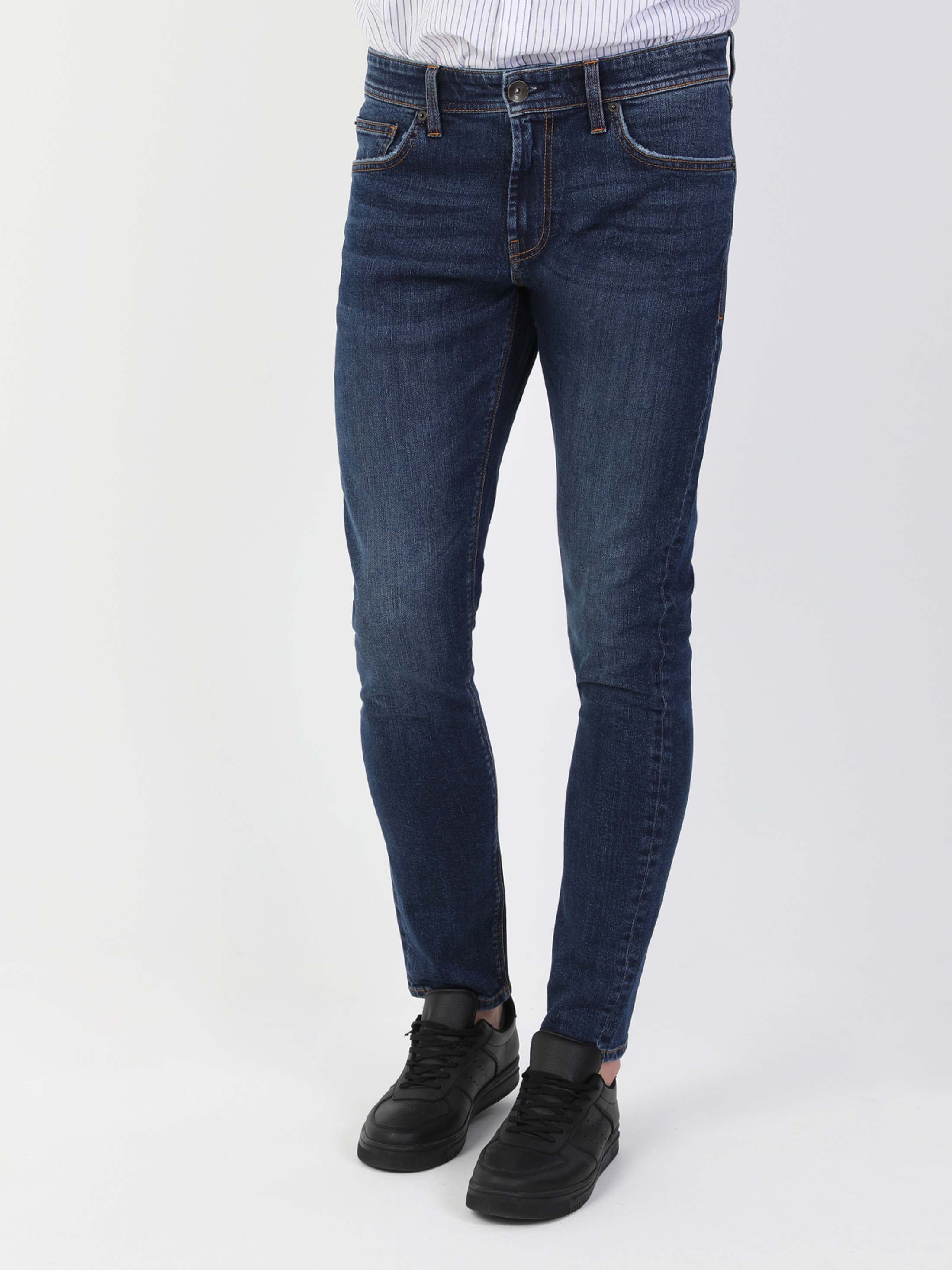 Afișați detalii pentru Pantaloni De Barbati Denim Slim Fit 041 Danny Cl1047569