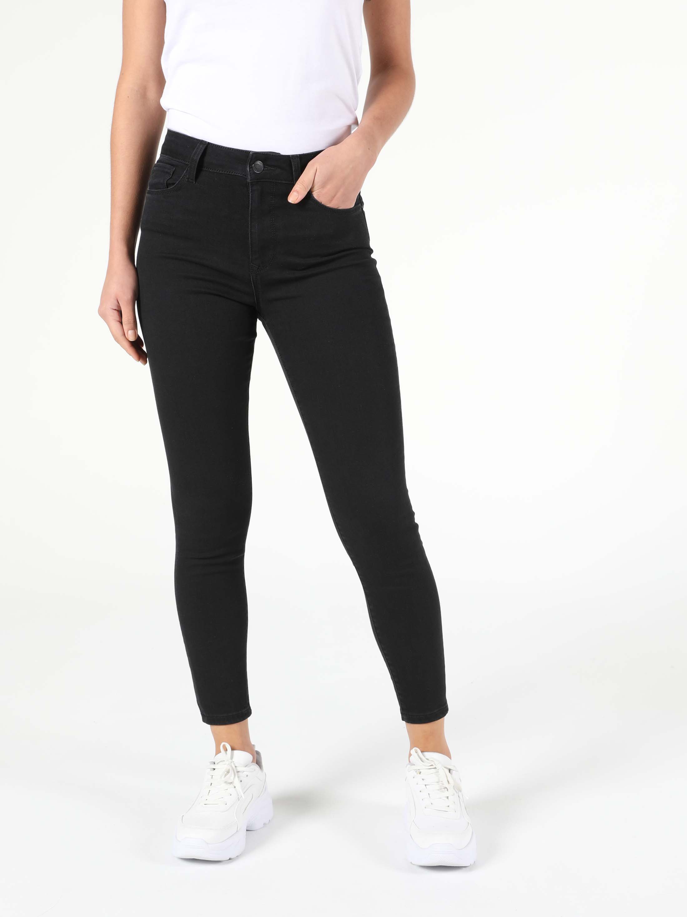 Afișați detalii pentru Pantaloni De Dama Negru Super Slim Fit 760 Diana Cl1049409