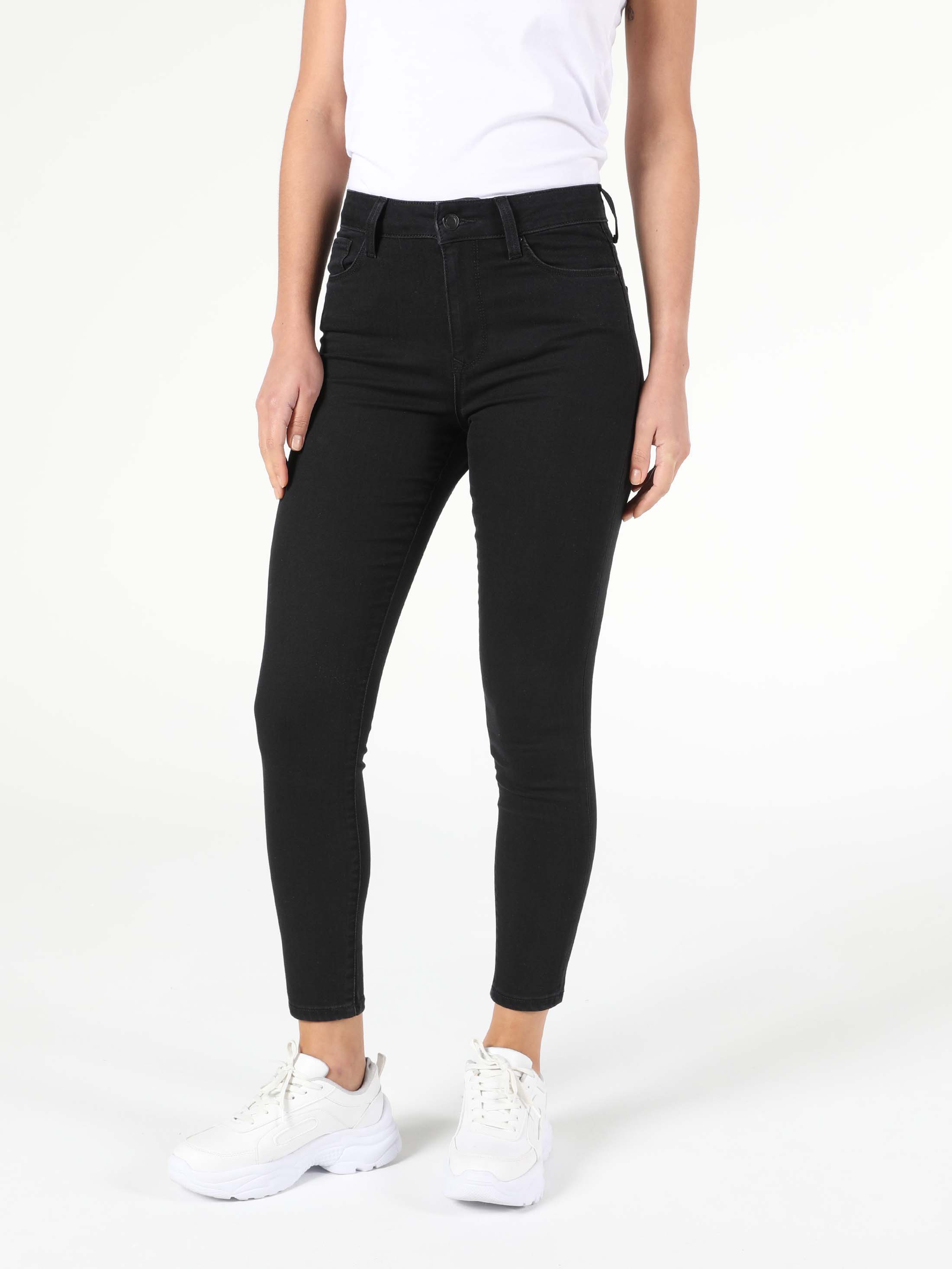 Afișați detalii pentru Pantaloni De Dama Negru Super Slim Fit 760 Diana Cl1049409