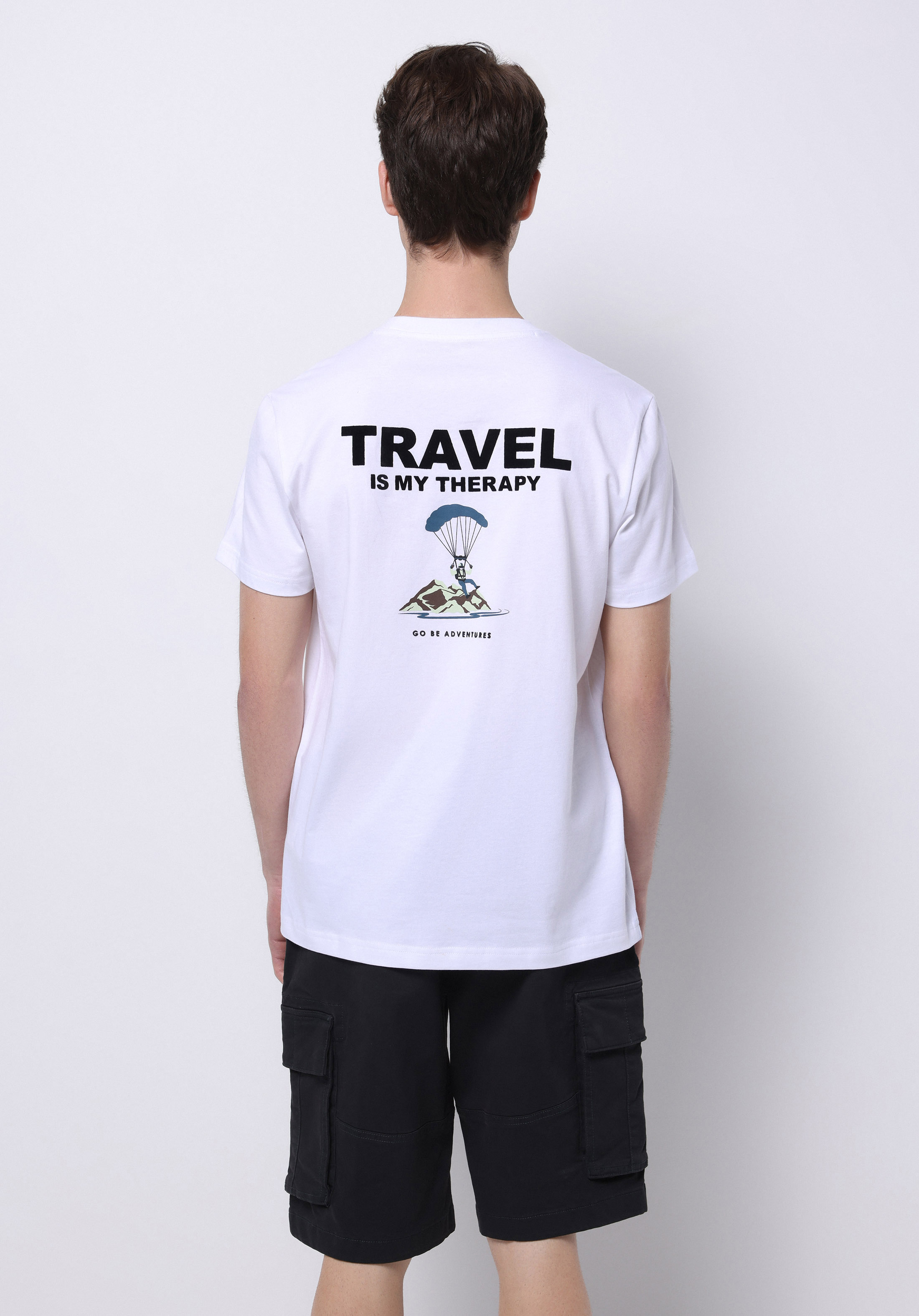 Afișați detalii pentru Tricou Cu Maneca Scurta De Barbati Alb Regular Fit  Cl1073094