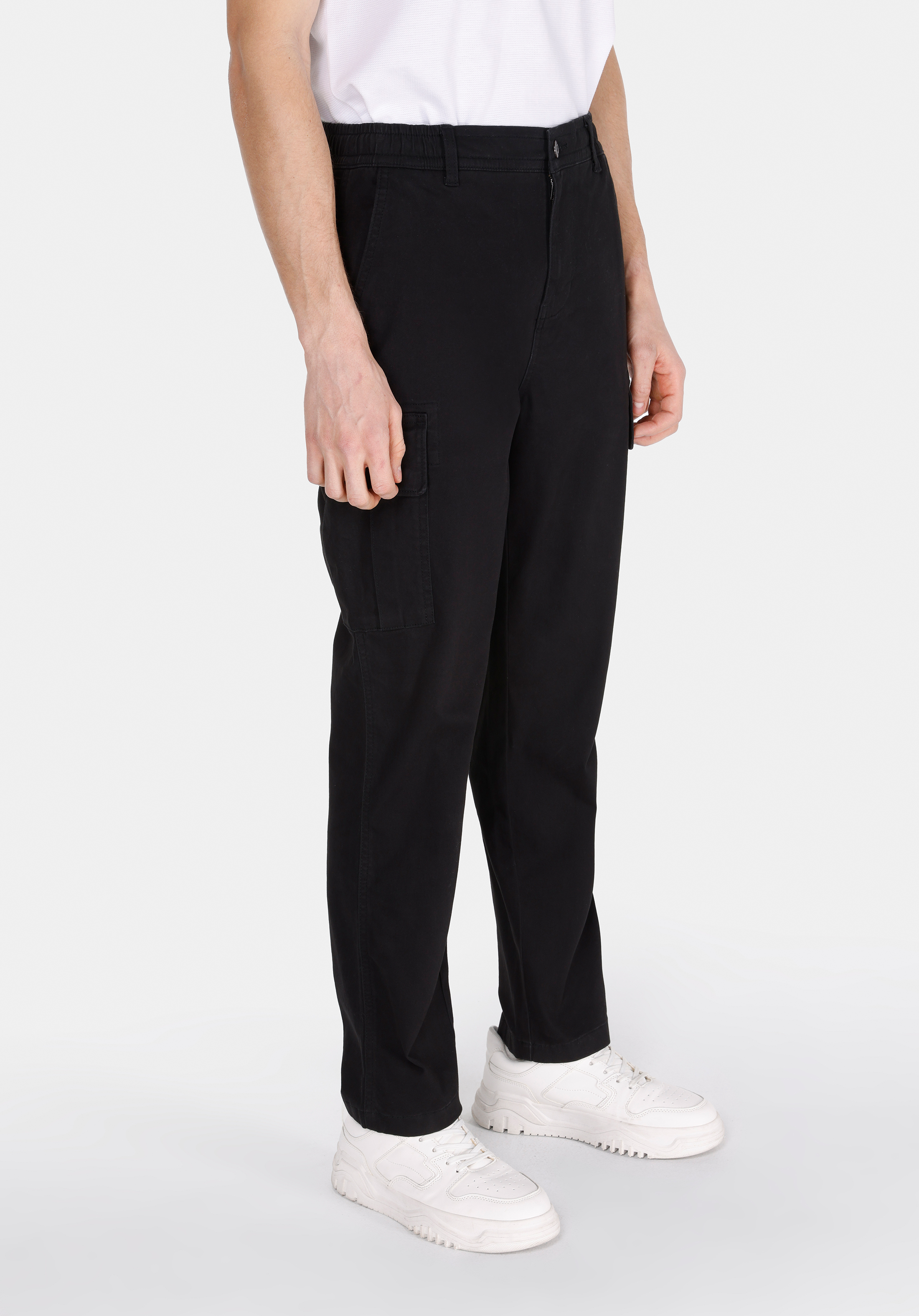Afișați detalii pentru Pantaloni De Barbati Negru Regular Fit  Cl1073572
