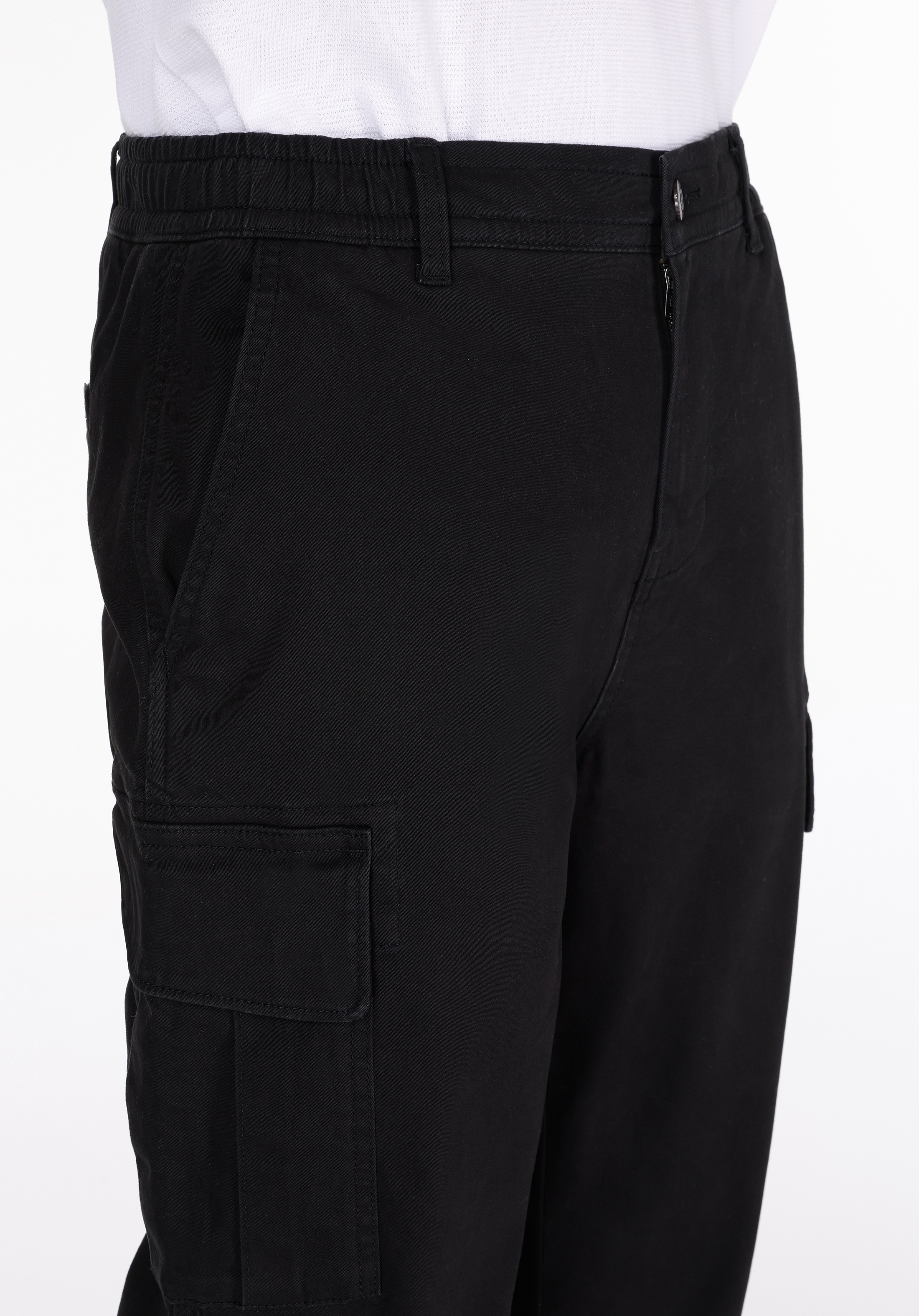 Afișați detalii pentru Pantaloni De Barbati Negru Regular Fit  Cl1073572