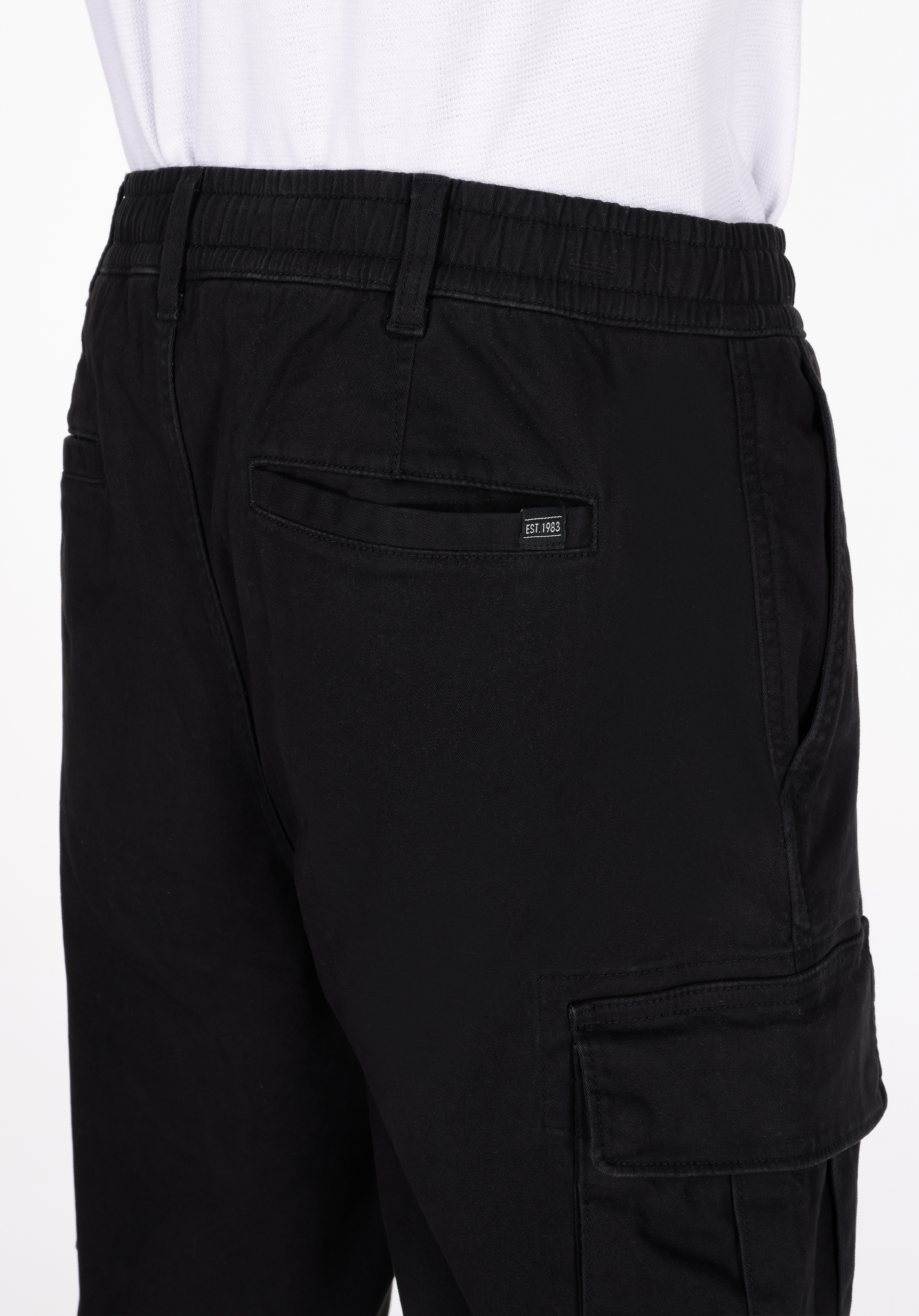 Afișați detalii pentru Pantaloni De Barbati Negru Regular Fit  Cl1073572