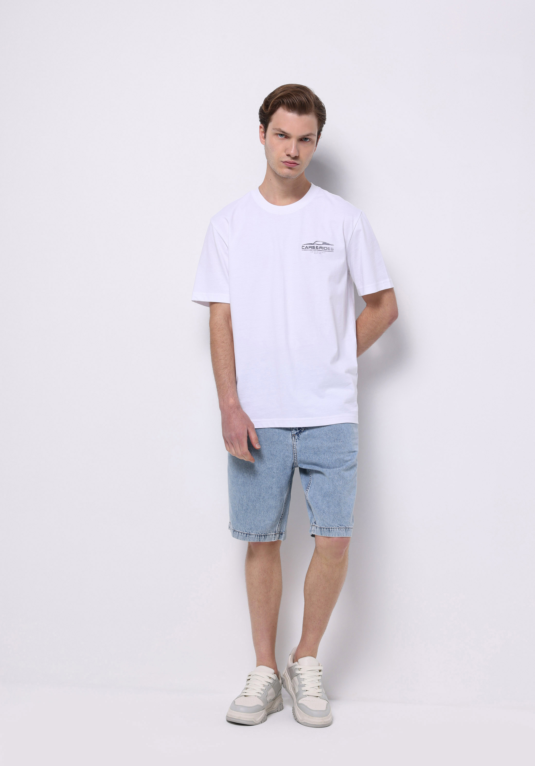 Afișați detalii pentru Tricou Cu Maneca Scurta De Barbati Alb Comfort Fit  Cl1074102