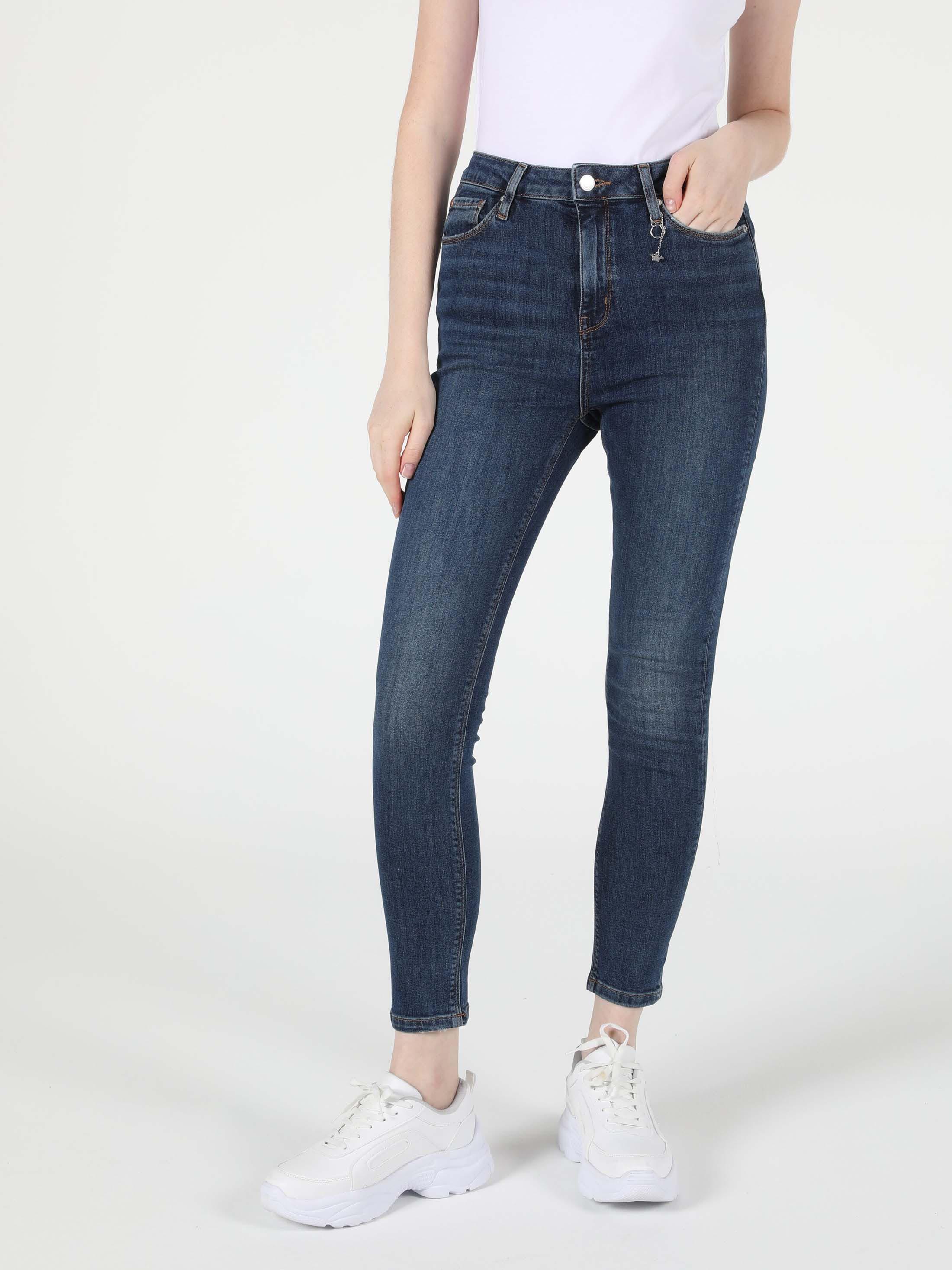 Afișați detalii pentru Pantaloni De Dama Denim Super Slim Fit 760 Diana Cl1051951