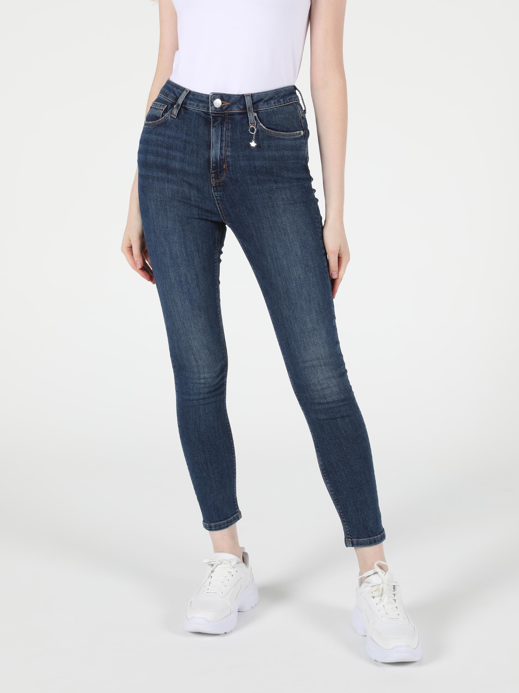 Afișați detalii pentru Pantaloni De Dama Denim Super Slim Fit 760 Diana Cl1051951