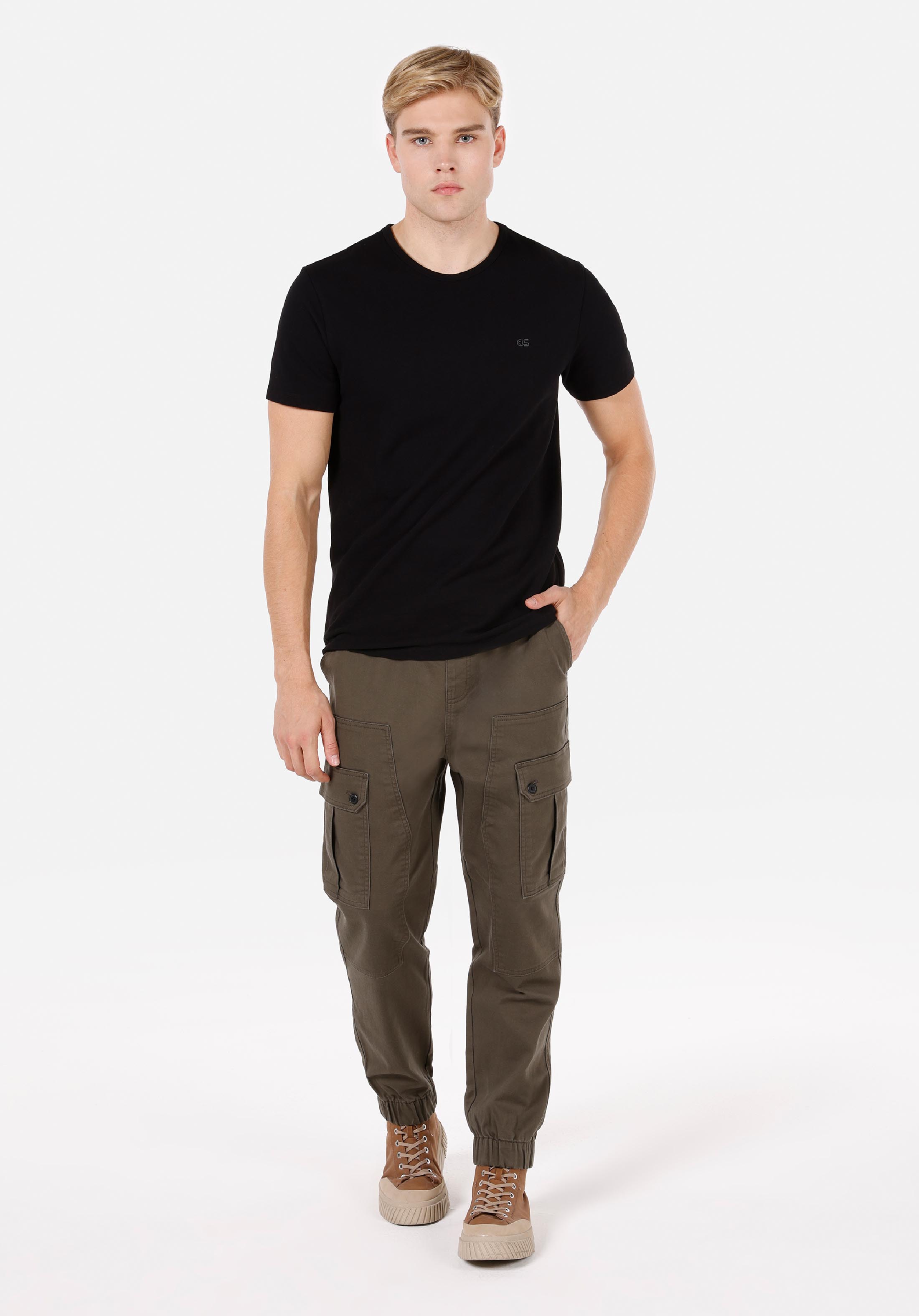 Afișați detalii pentru Pantaloni De Barbati Verde Slim Fit  Cl1072471