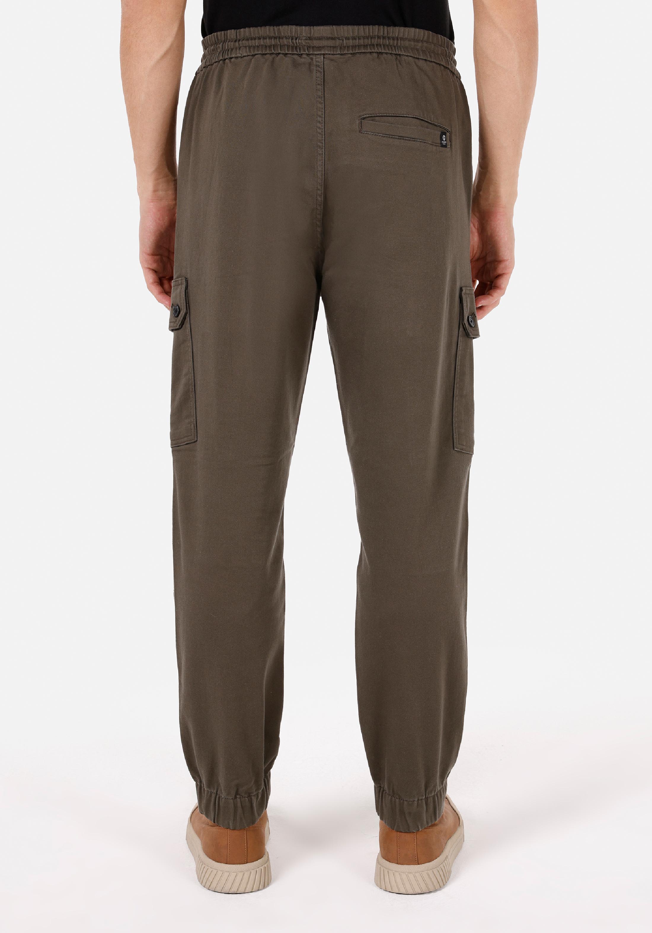 Afișați detalii pentru Pantaloni De Barbati Verde Slim Fit  Cl1072471