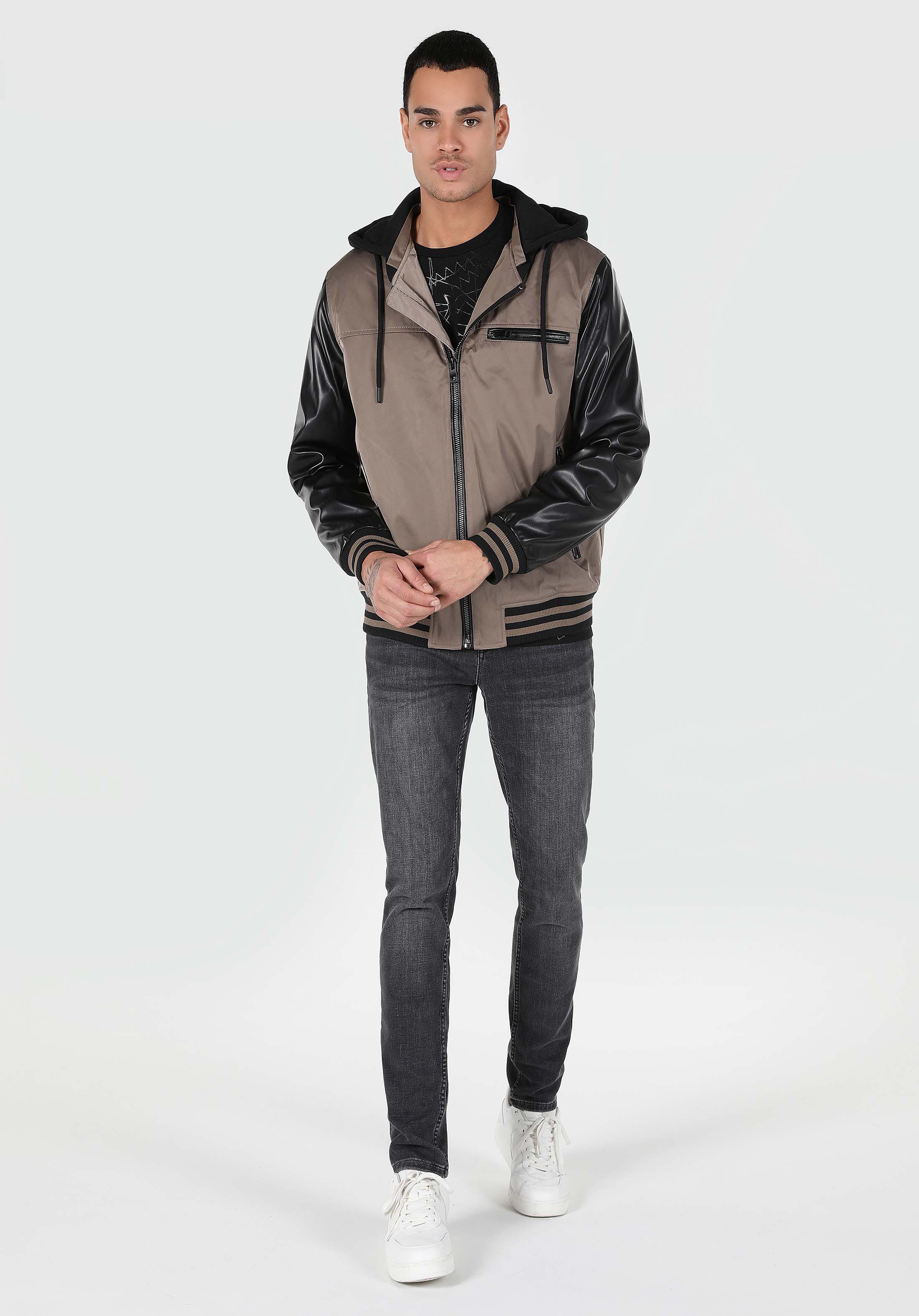 Afișați detalii pentru Jacheta De Barbati Maro Regular Fit  Cl1061848