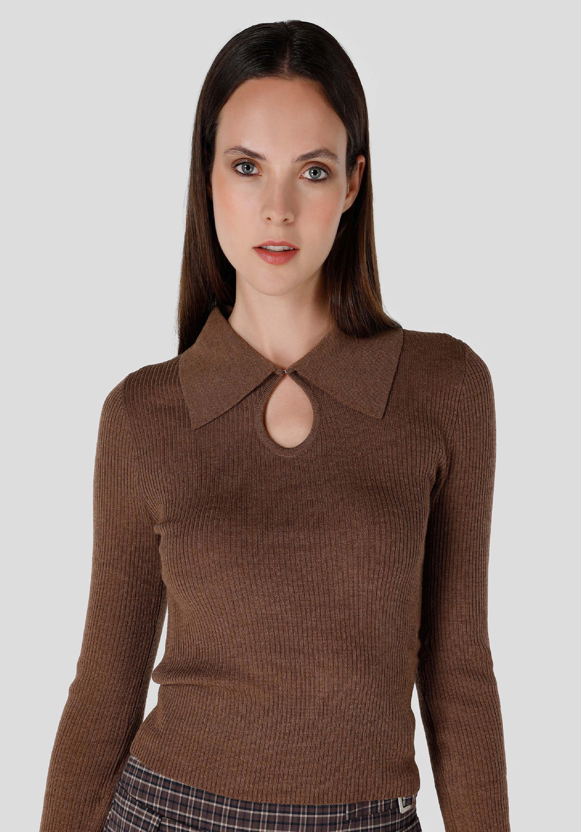 Afișați detalii pentru Pulover Maro Pentru Femei Slim Fit Polo Neck Drept