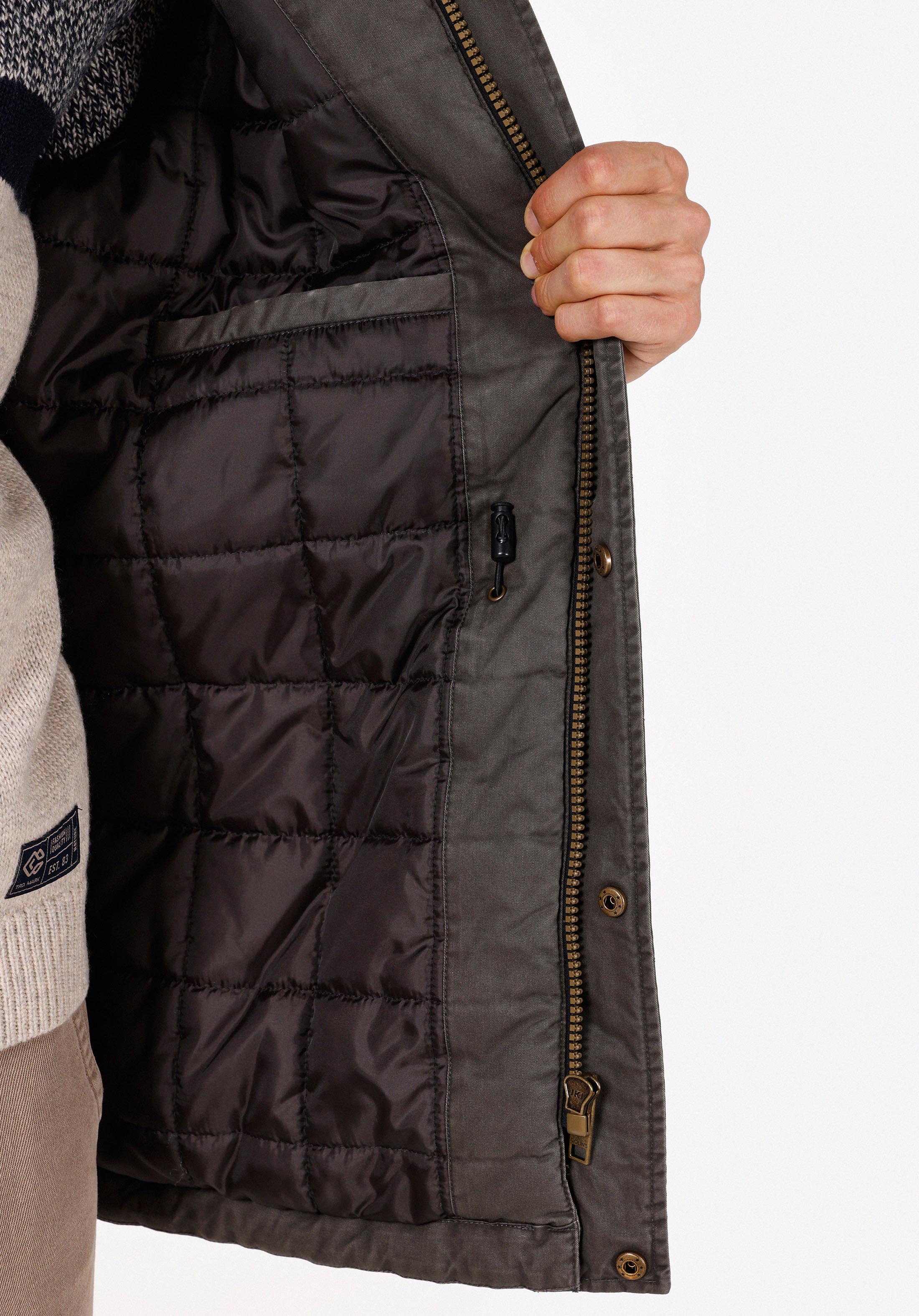 Afișați detalii pentru Palton Verde Pentru Bărbați Regular Fit