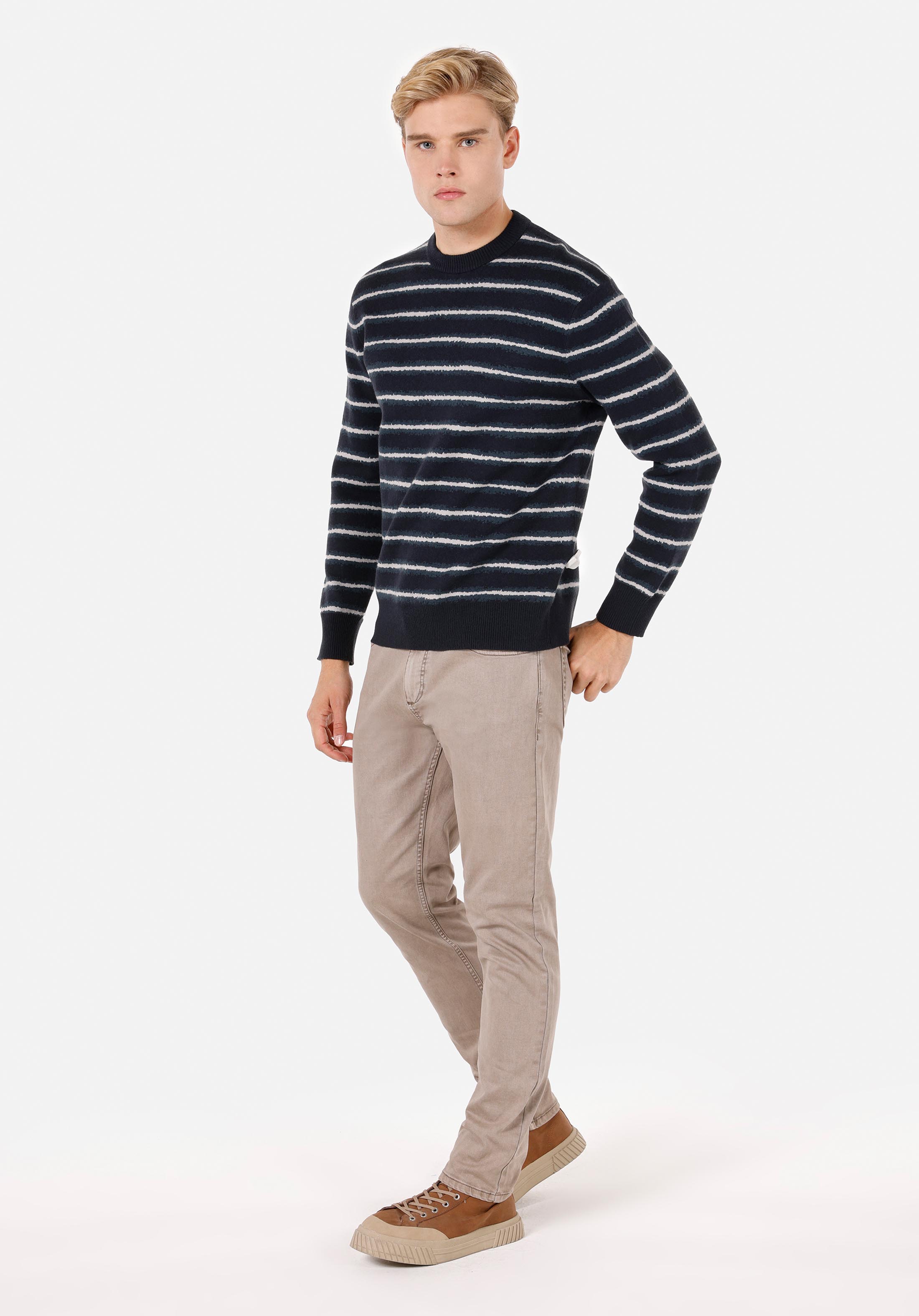 Afișați detalii pentru Pulover Regular Fit Round Neck Striped Bleumarin Pentru Bărbați