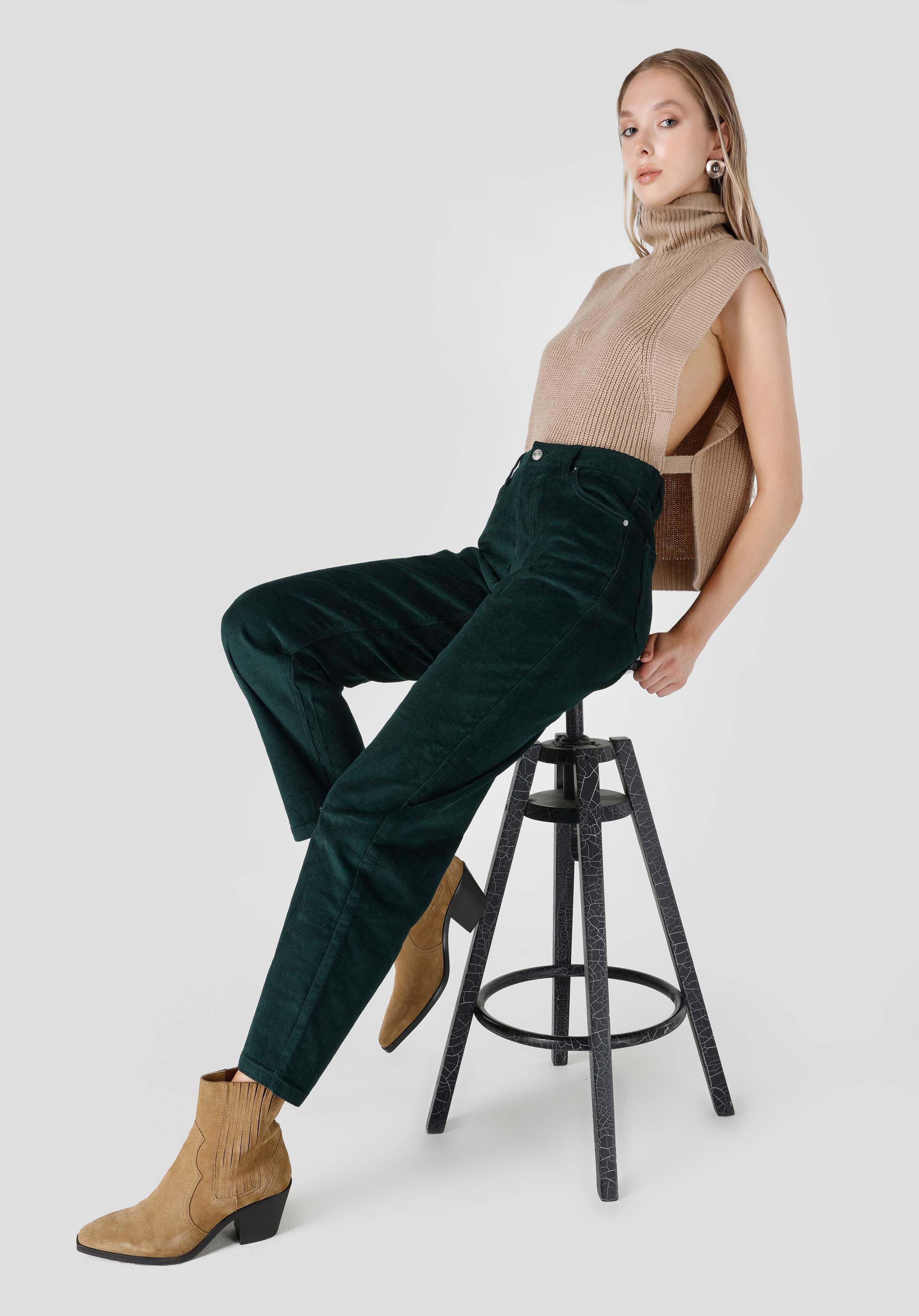 Afișați detalii pentru Pantaloni De Dama Verde Regular Fit  Cl1065644