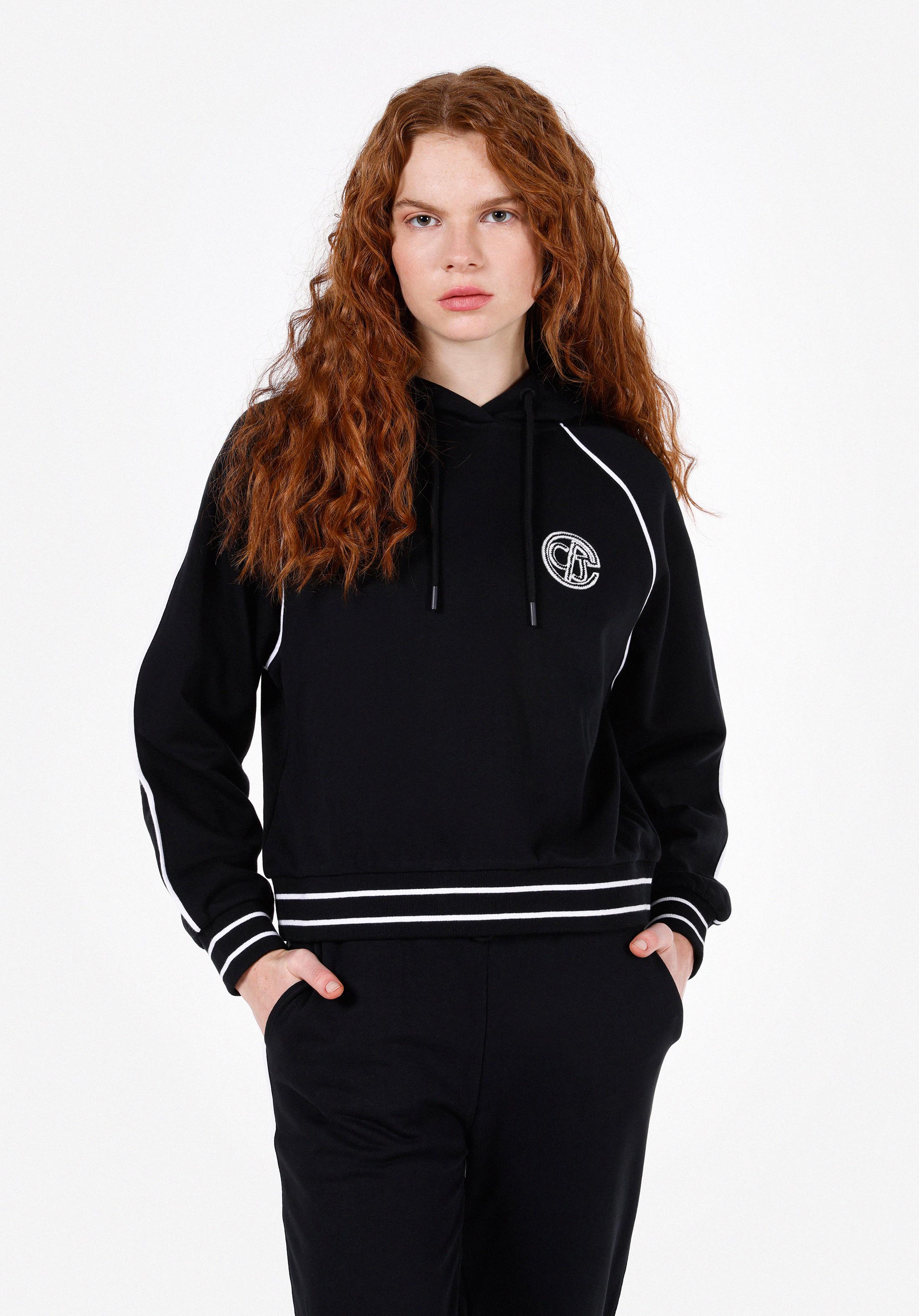 Afișați detalii pentru Hanorac / Bluza De Dama Negru Regular Fit  Cl1071840