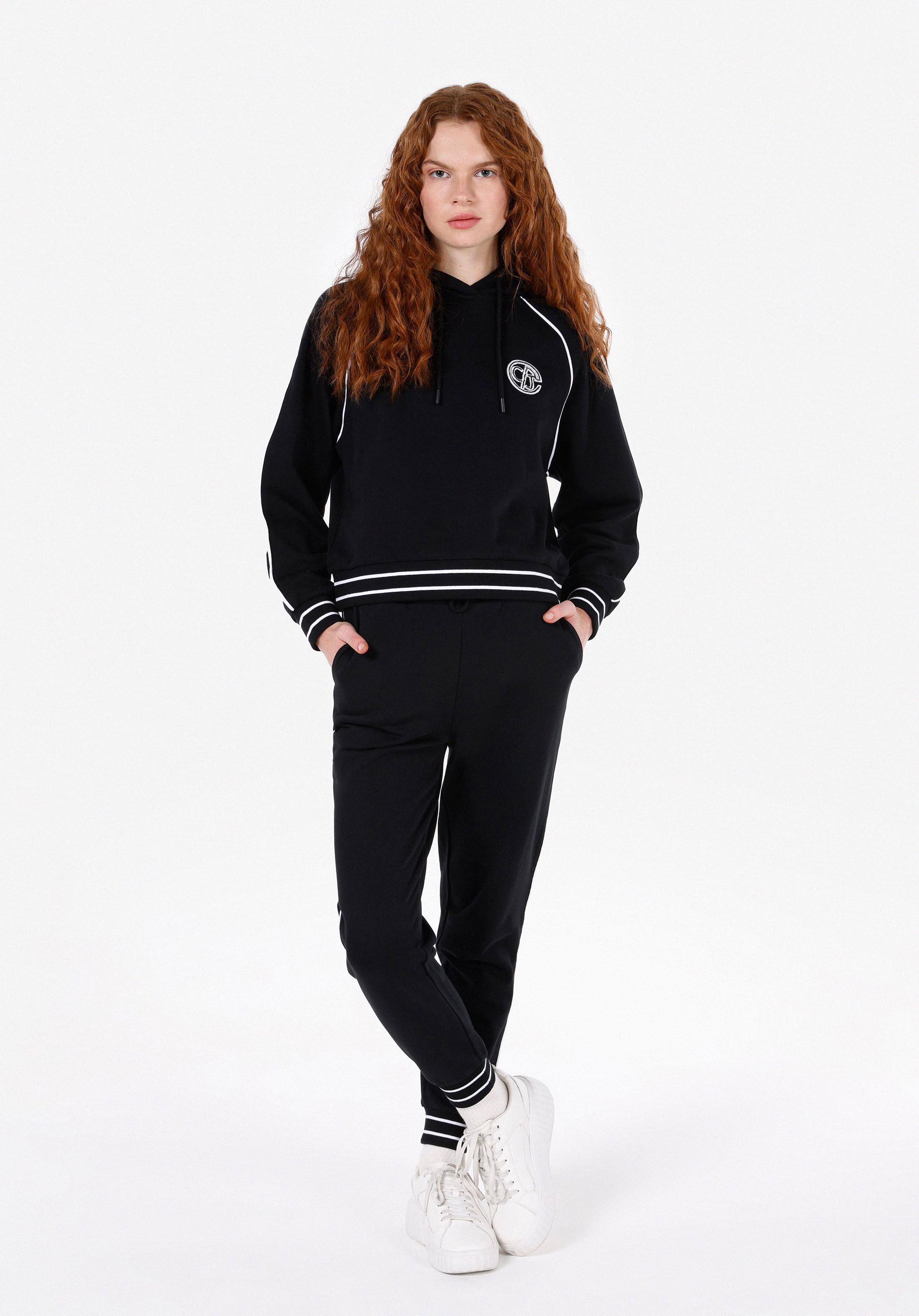 Afișați detalii pentru Hanorac / Bluza De Dama Negru Regular Fit  Cl1071840