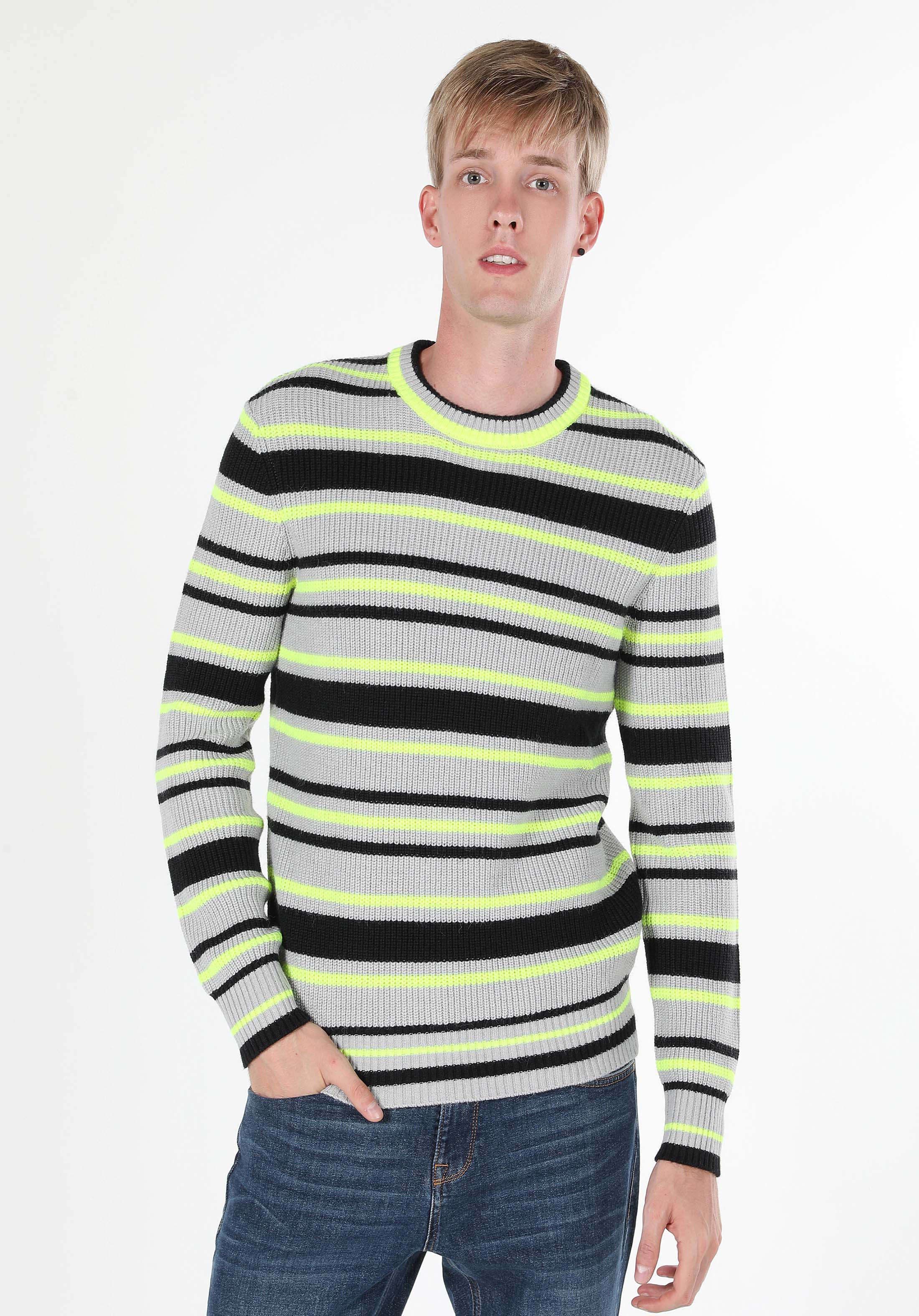 Afișați detalii pentru Pulover De Barbati Gri   Cl1060917