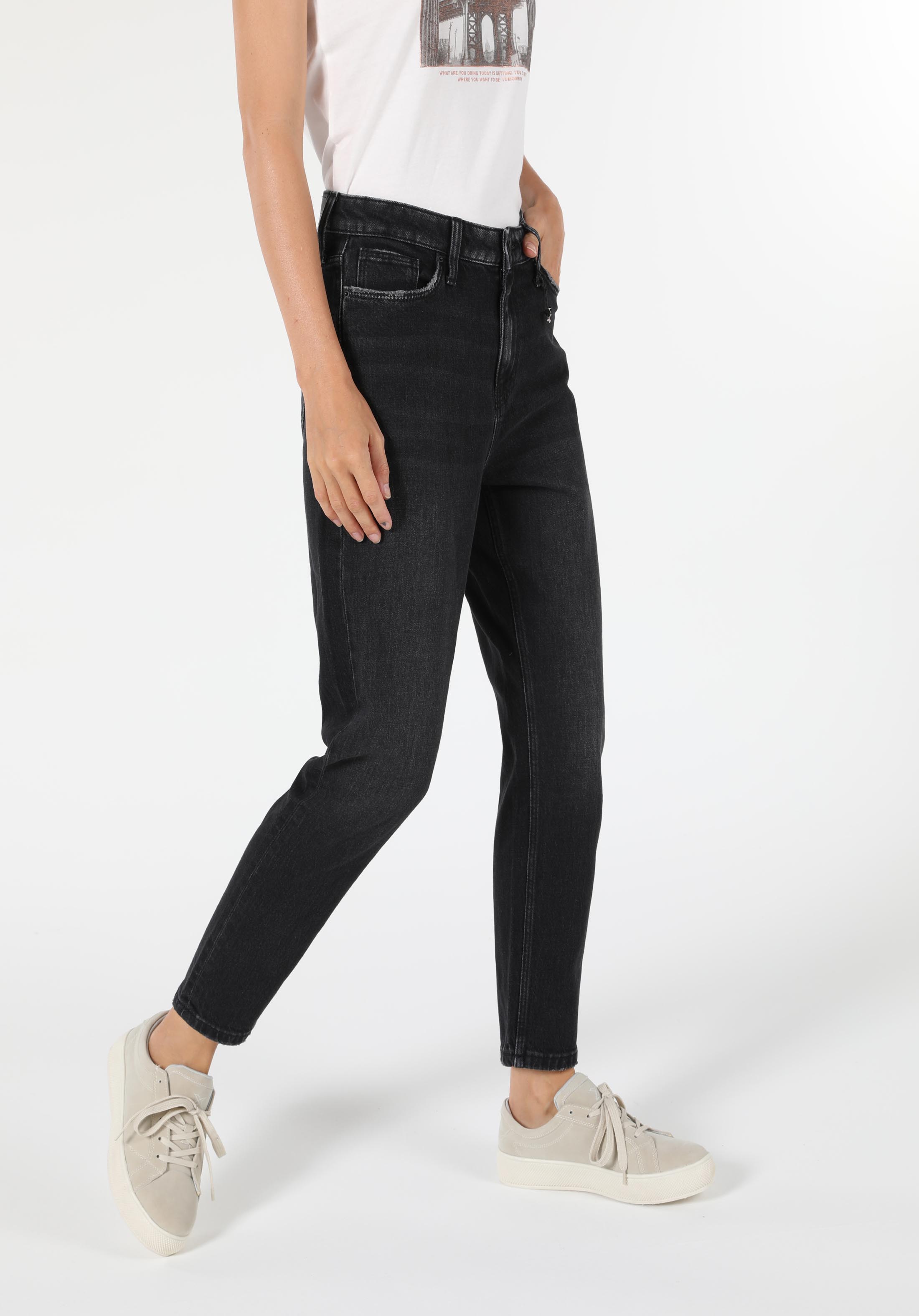 Afișați detalii pentru Pantaloni De Dama Denim Mom Fit 896  Maria Cl1056334