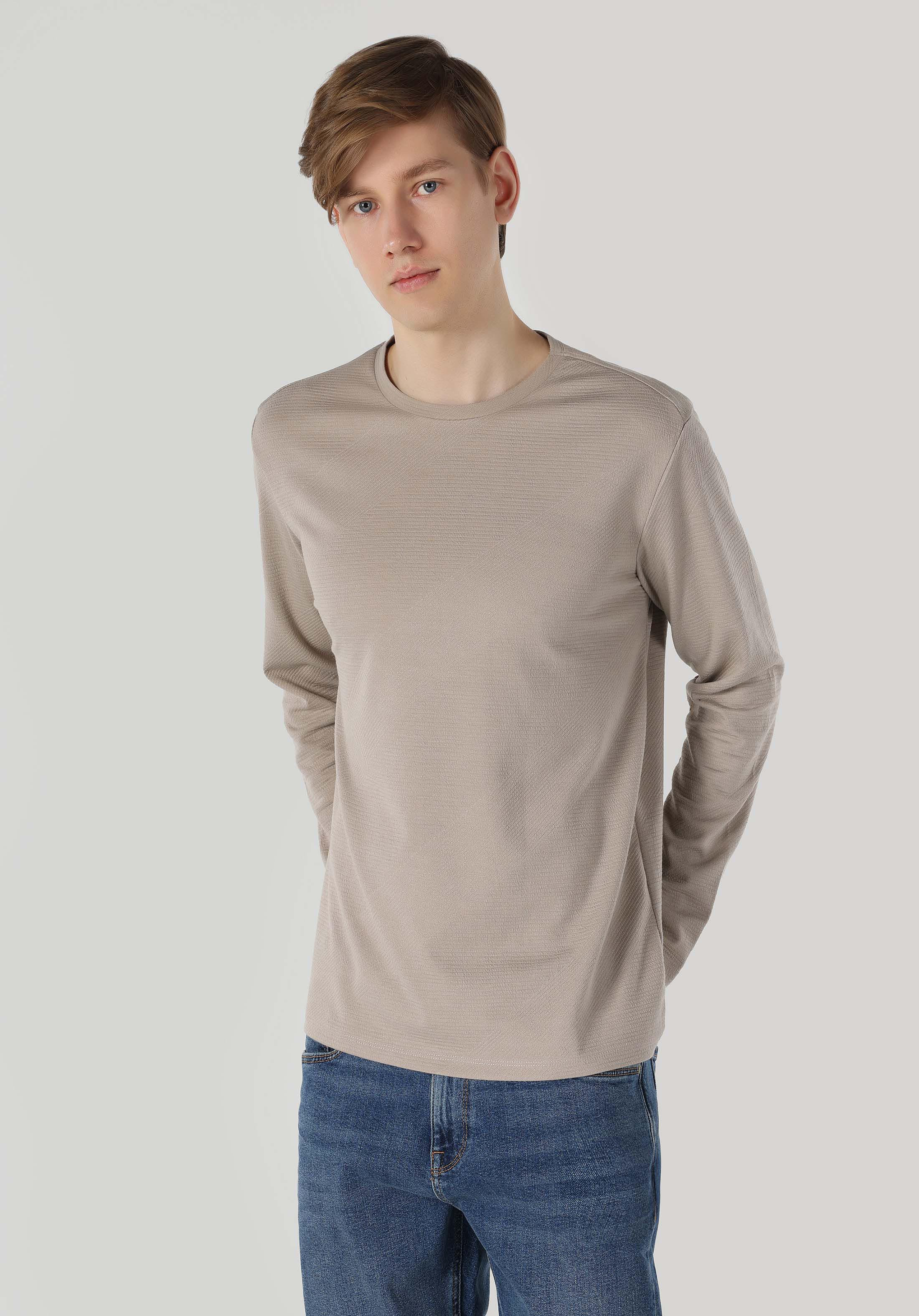 Afișați detalii pentru Tricou Cu Maneca Lunga De Barbati Bej Regular Fit  Cl1057320