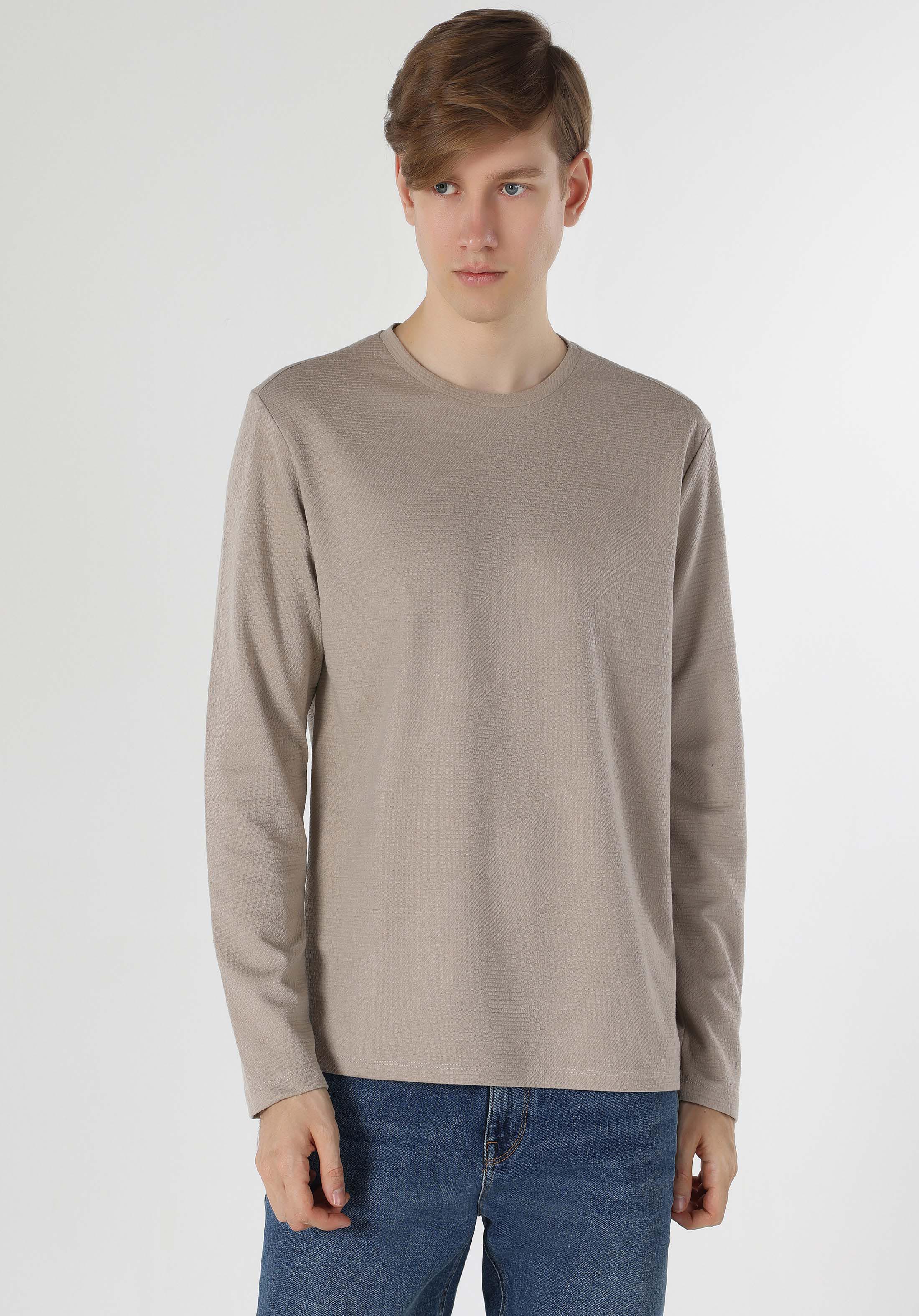 Afișați detalii pentru Tricou Cu Maneca Lunga De Barbati Bej Regular Fit  Cl1057320